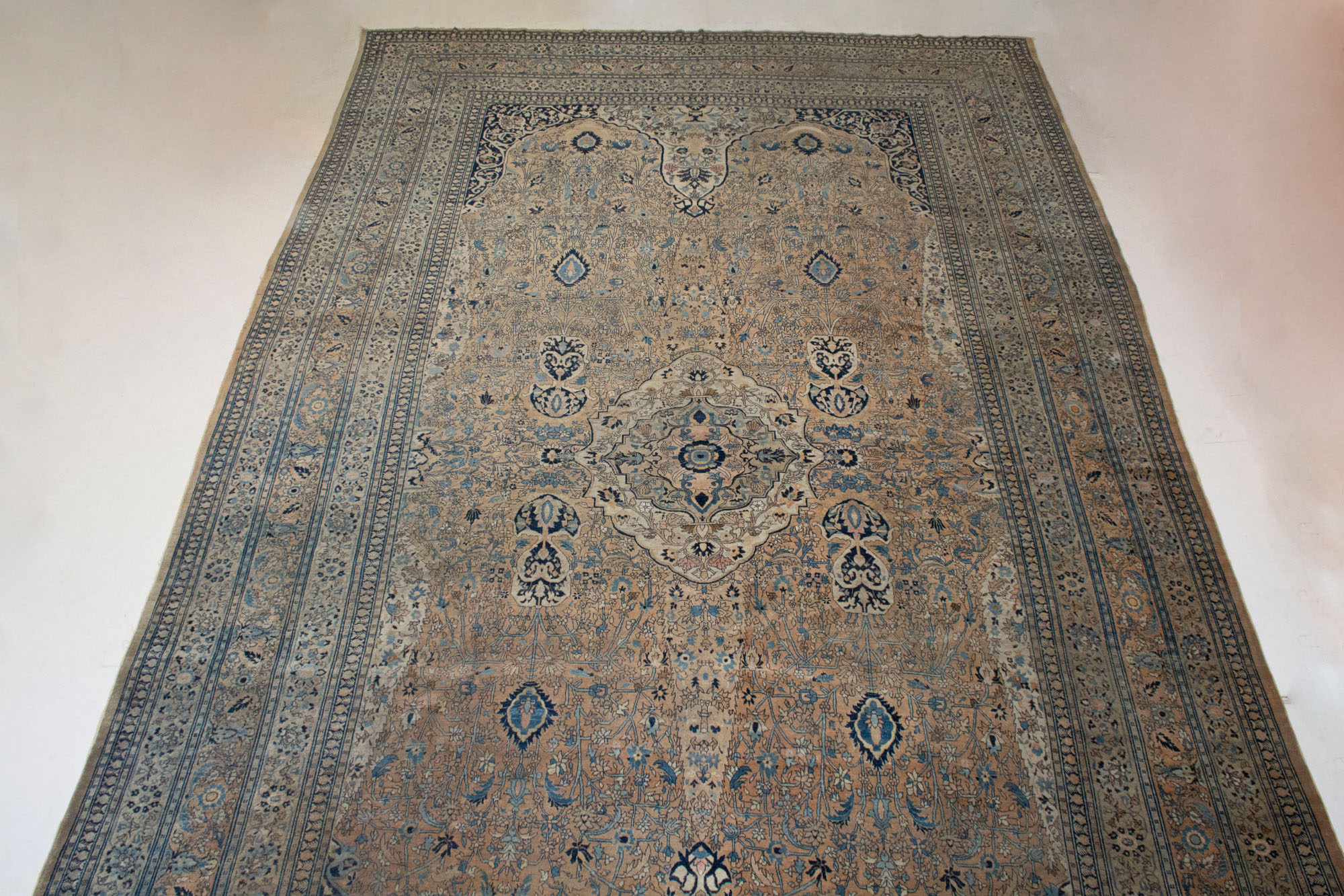 Lot image - Tabriz Carpet