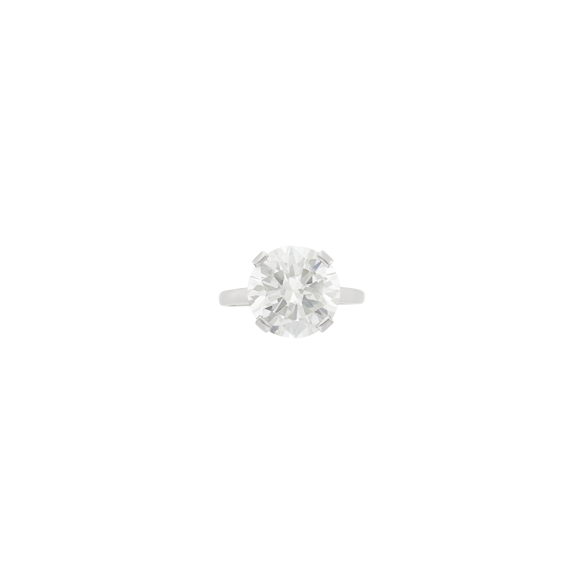 Lot image - Platinum and Diamond Ring