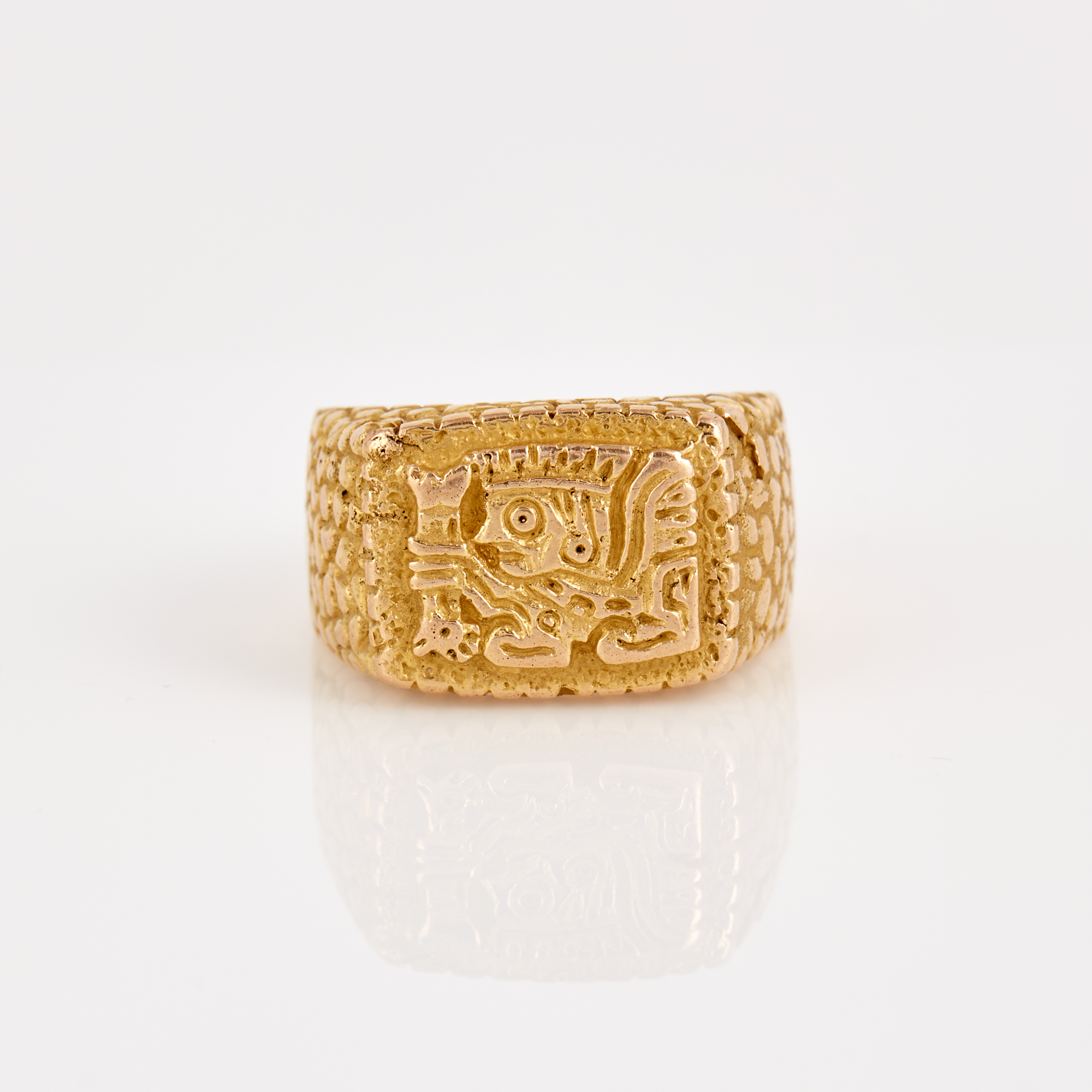 Lot image - Gold Ring, 18K 7 dwt.