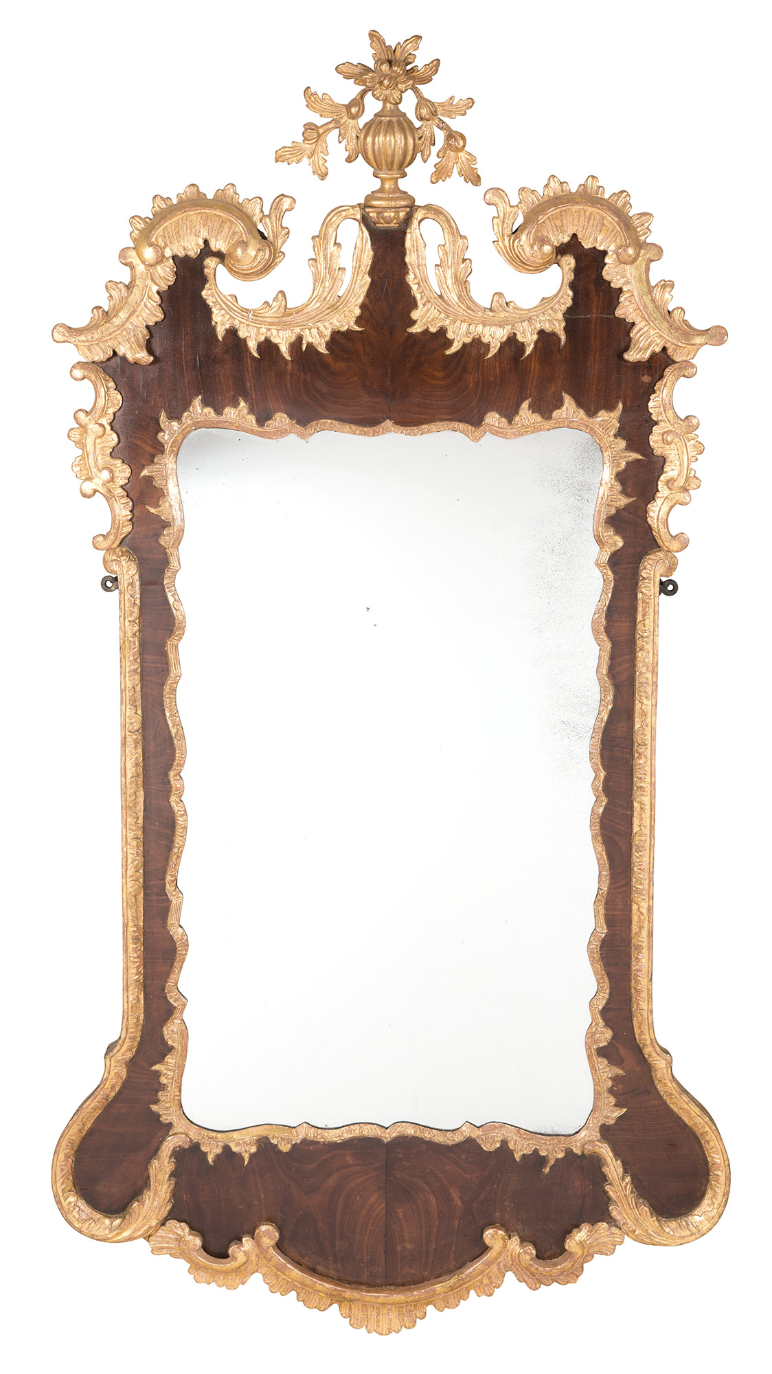 Lot image - Chippendale Parcel-Gilt Mahogany Mirror
