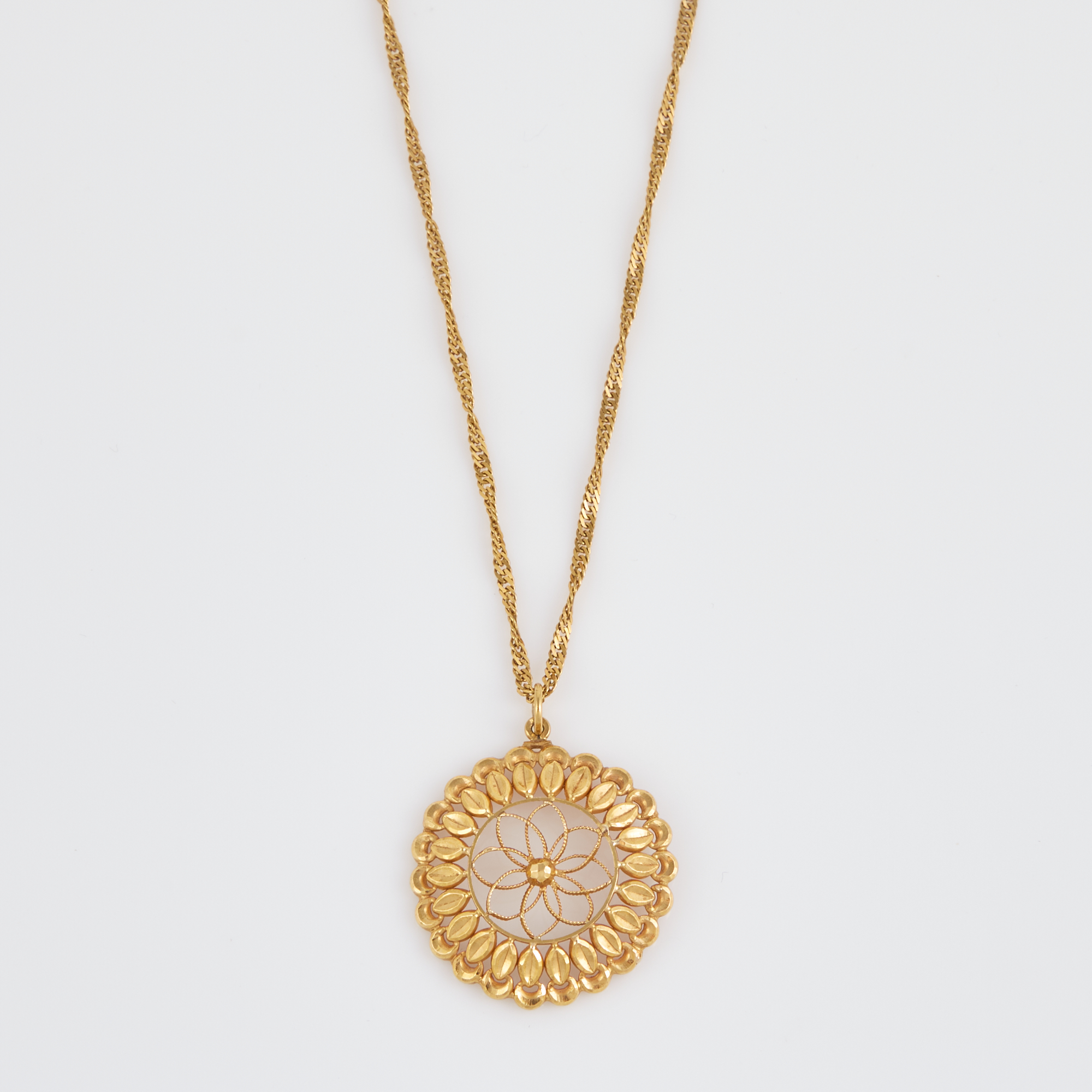 Lot image - Gold Pendant and Neck Chain, 22K 6 dwt.