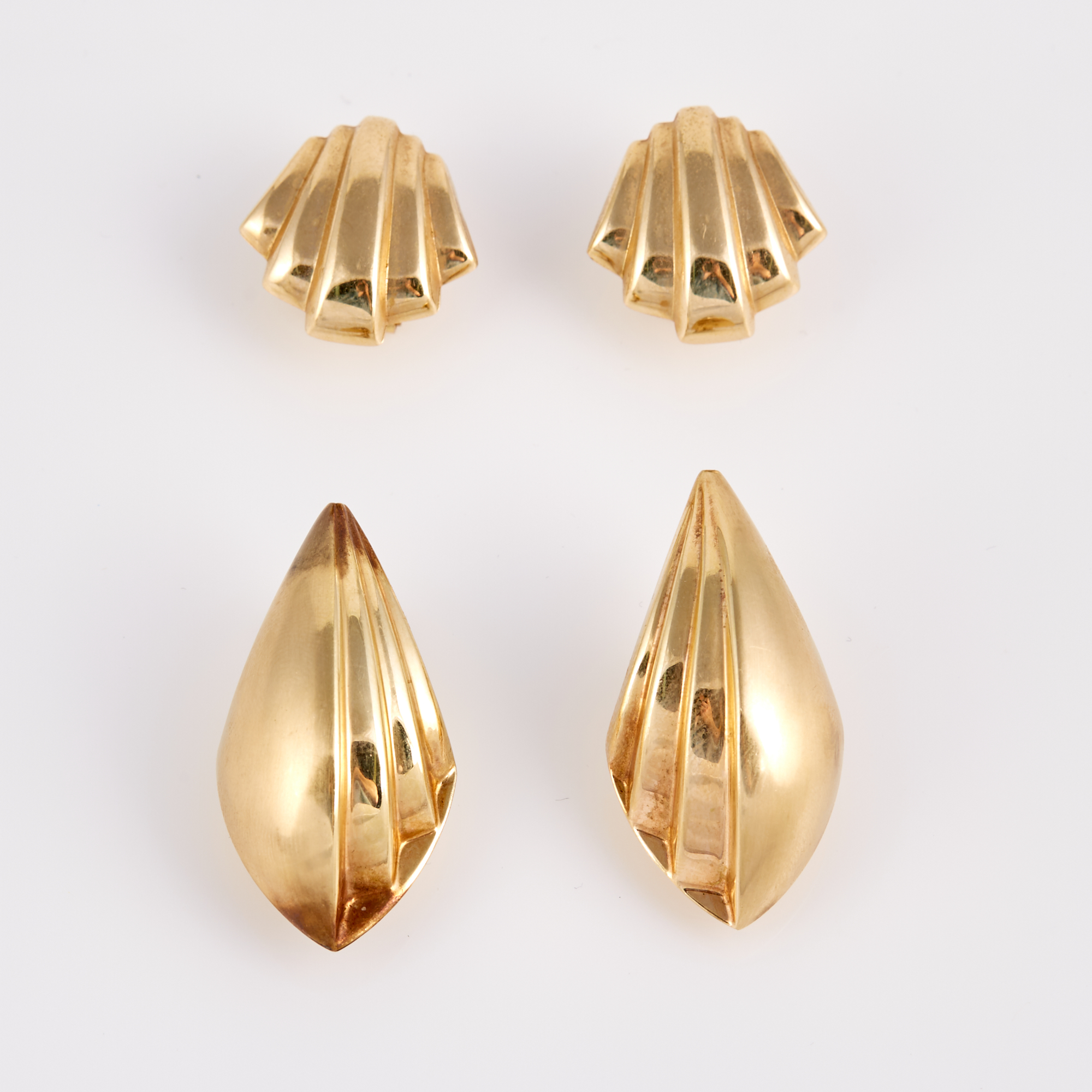 Lot image - Four Gold Earrings, 14K 8 dwt.