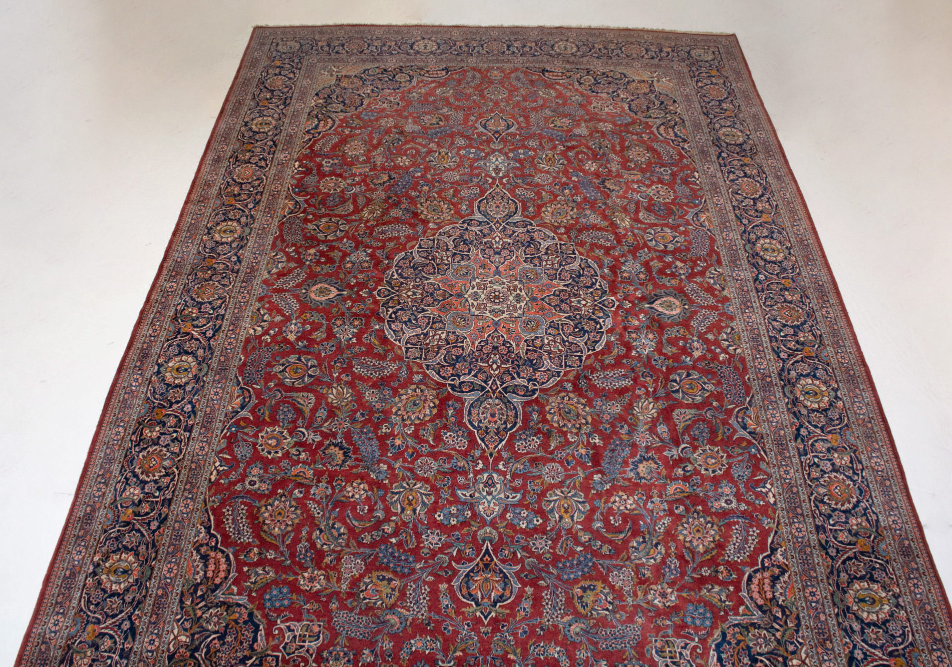 Lot image - Kashan Carpet