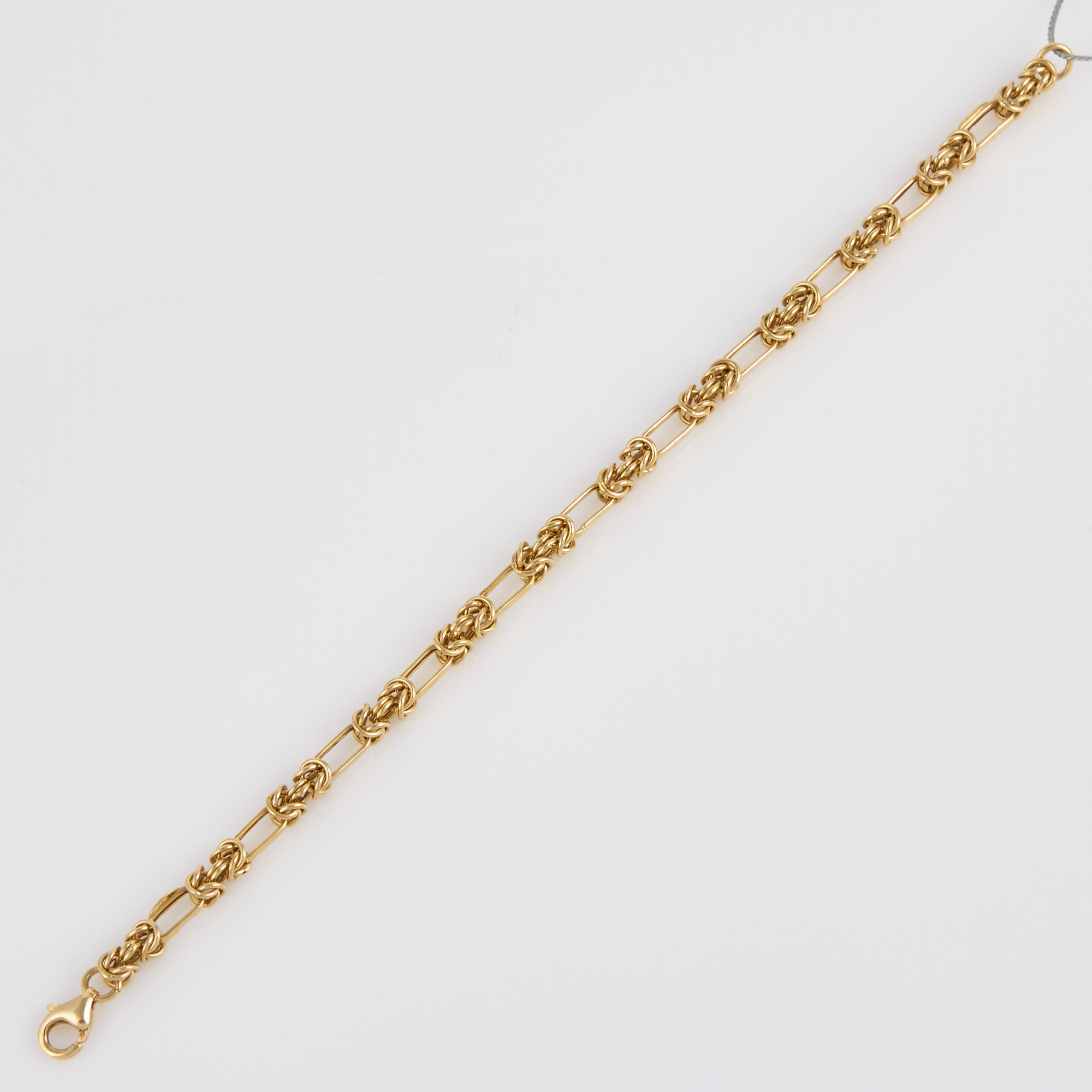 Lot image - Gold Flexible Bracelet, 18K 3 dwt.