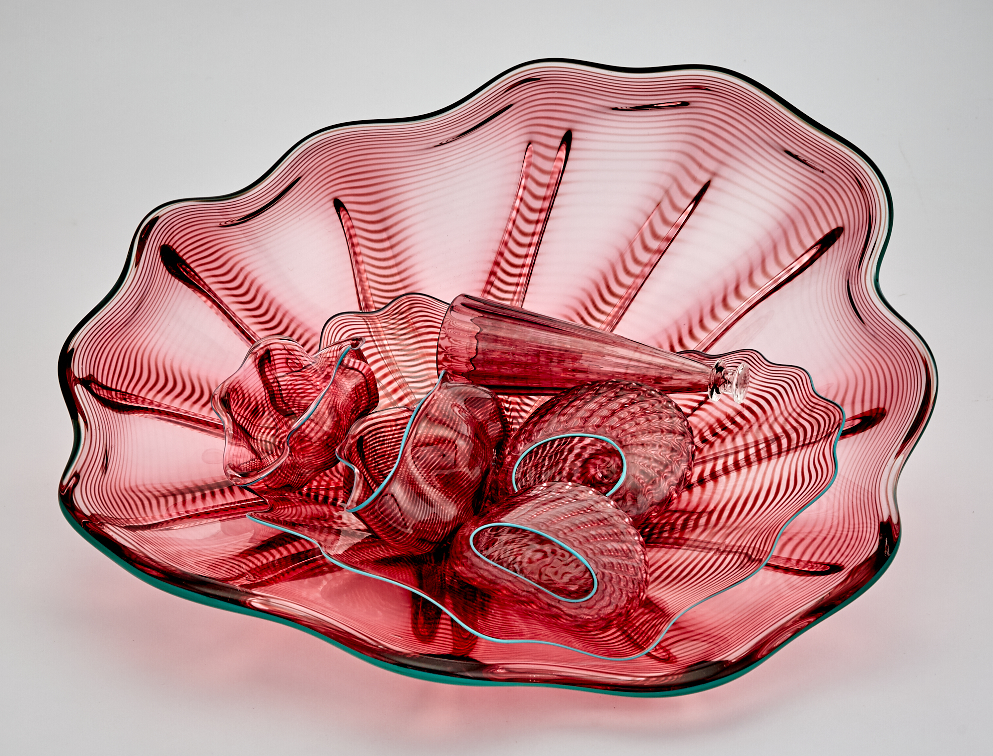 Lot image - Dale Chihuly Seven-Piece Blown Glass Persian Set With Green Lip Wrap