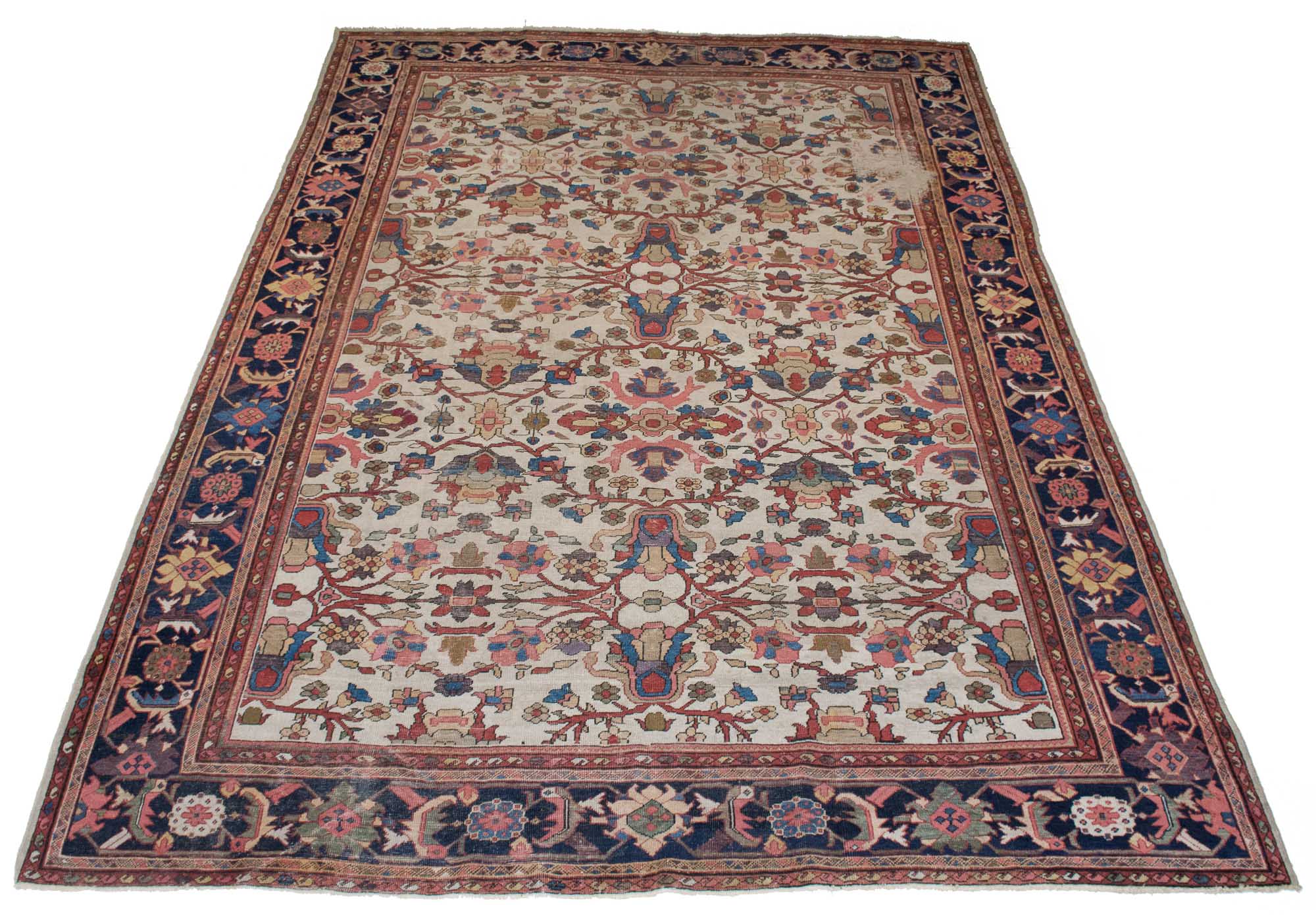 Lot image - Mahal Carpet