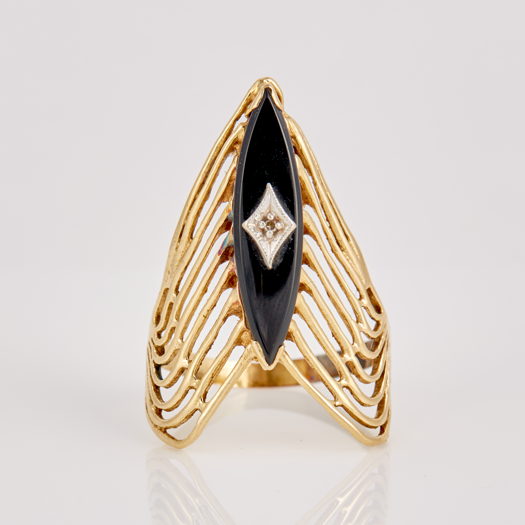 Lot image - Gold and Stone Ring, 14K 4 dwt. all