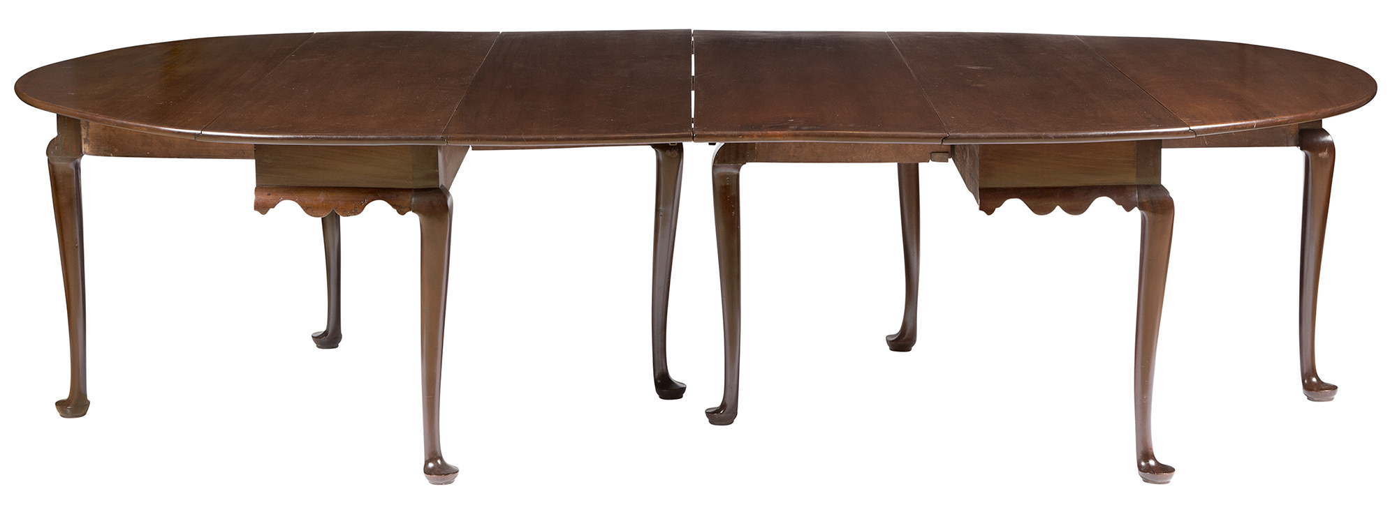 Lot image - Queen Anne Mahogany Drop-Leaf Dining Table