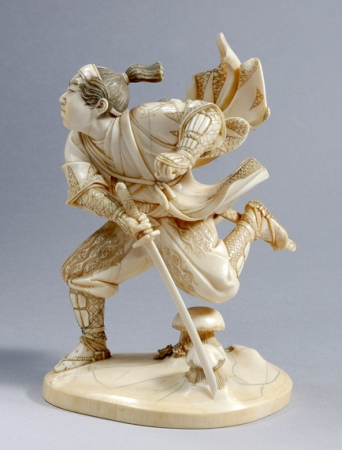 Lot image - Japanese Ivory Okimono of a Running Samurai