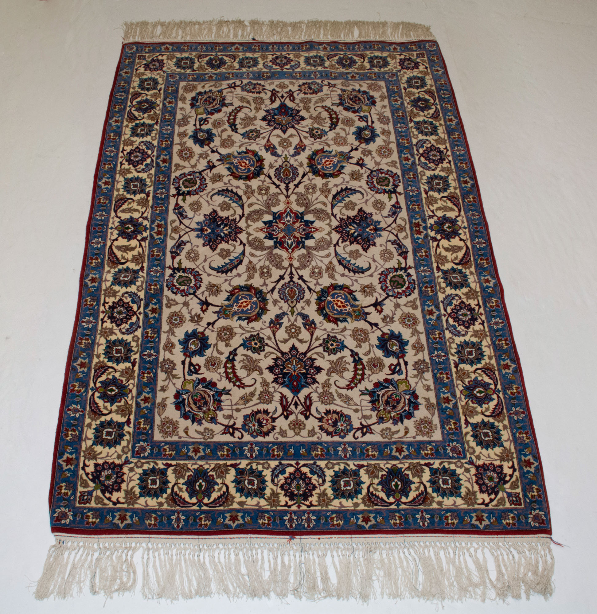 Lot image - Silk Wrap Isfahan Rug