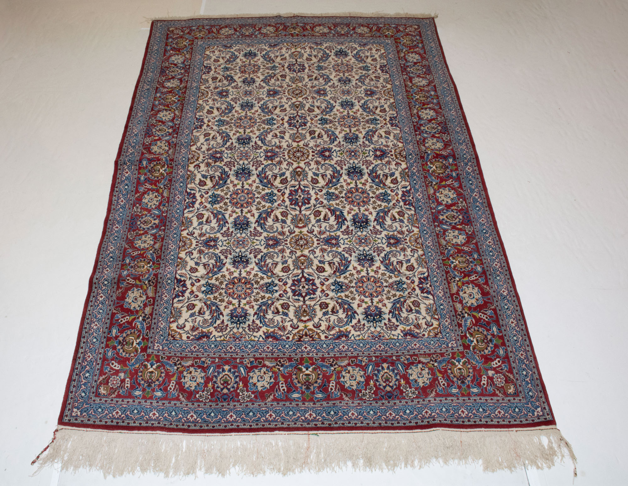 Lot image - Isfahan Rug