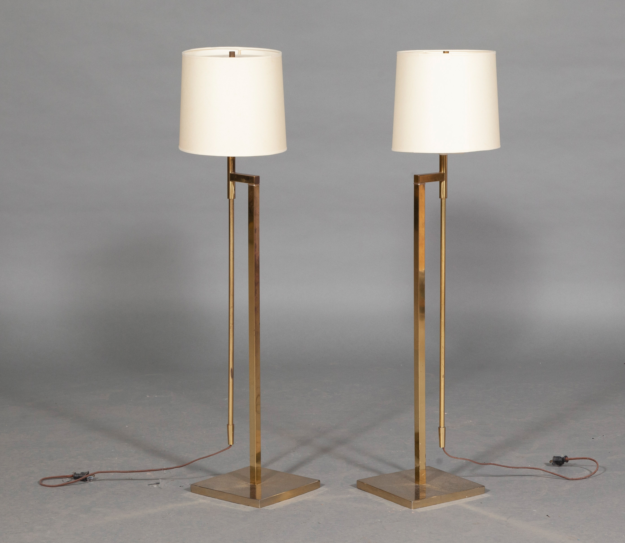 Lot image - Pair of Brass Adjustable Floor Lamps
