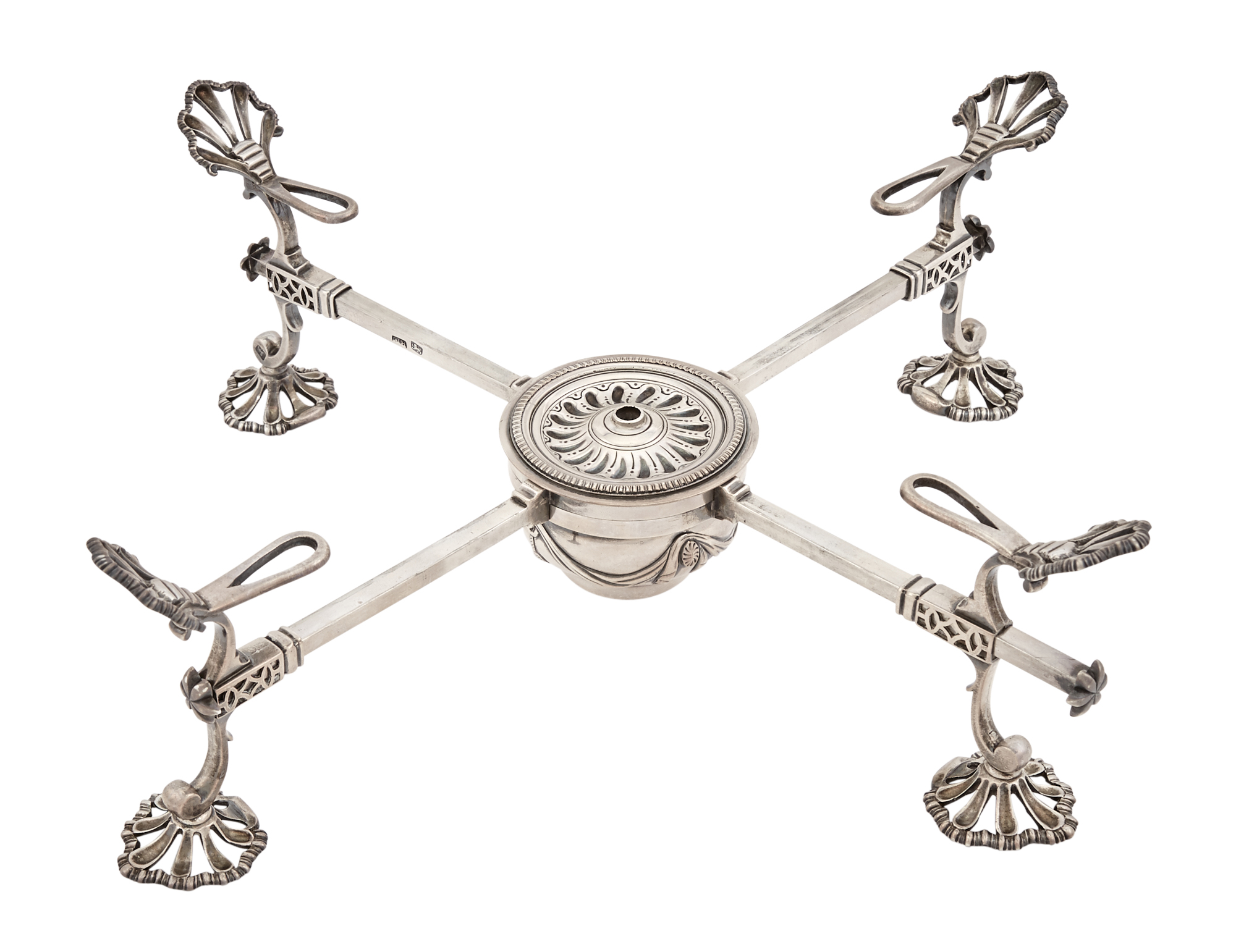 Lot image - George III Sterling Silver Dish Cross