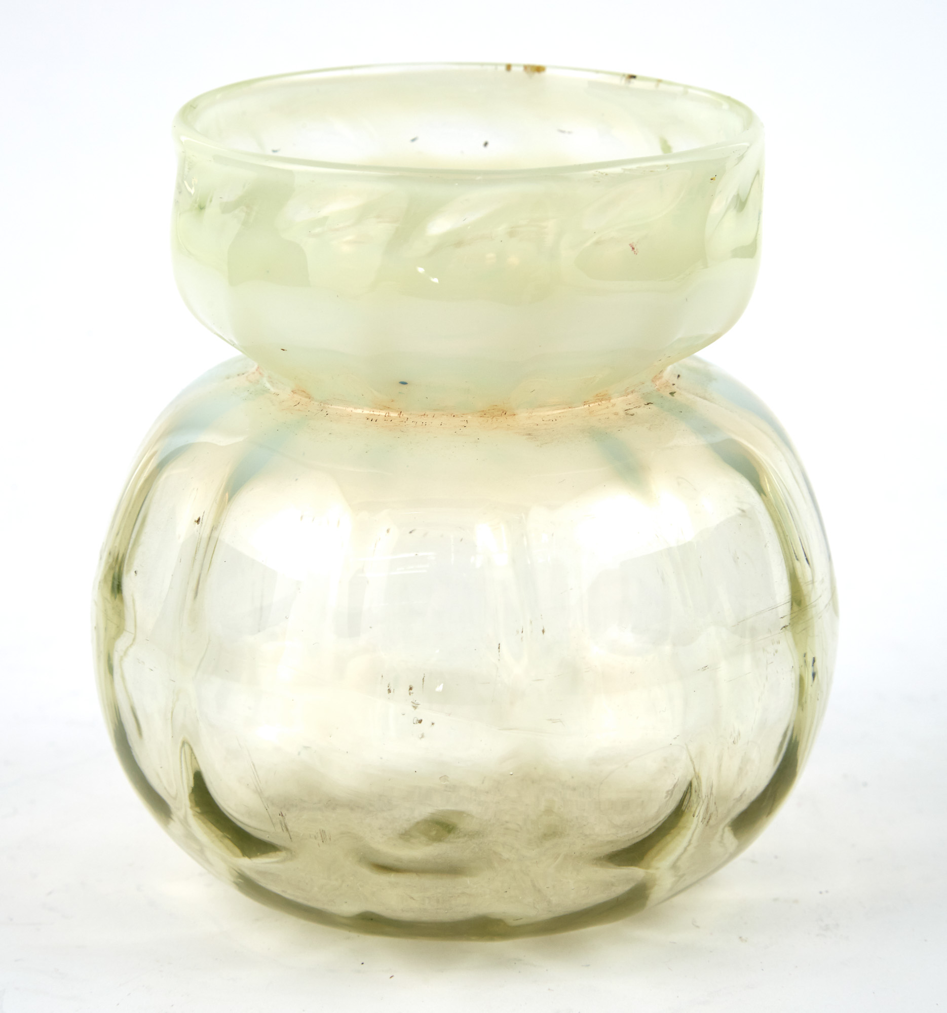 Lot image - Tiffany Ribbed Opalescent Favrile Glass Cabinet Vase