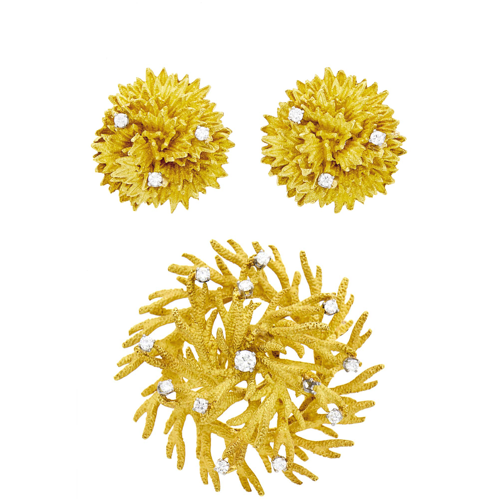 Lot image - Gold and Diamond Sea Urchin Brooch and Pair of Earclips