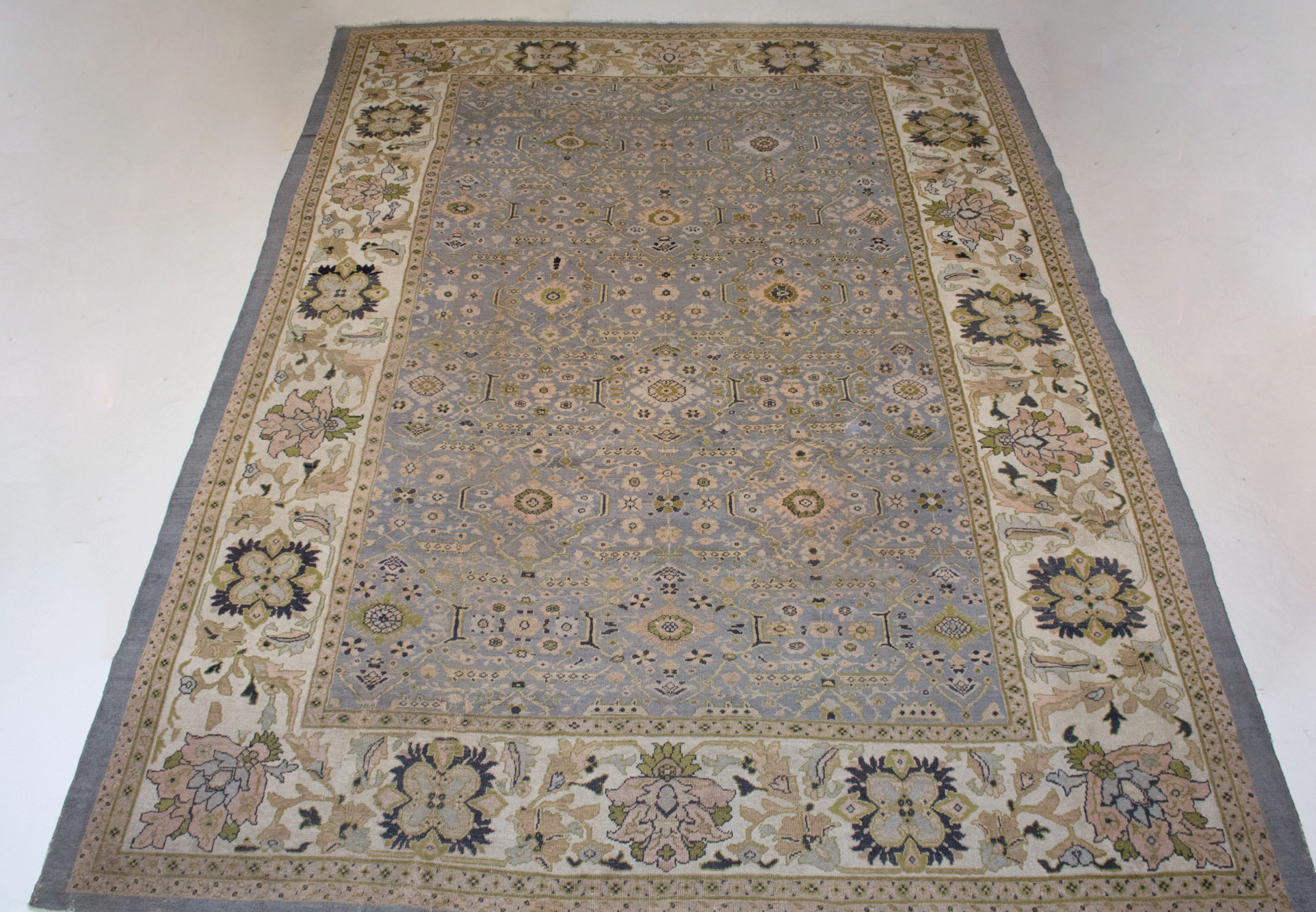 Lot image - Sultanabad Carpet