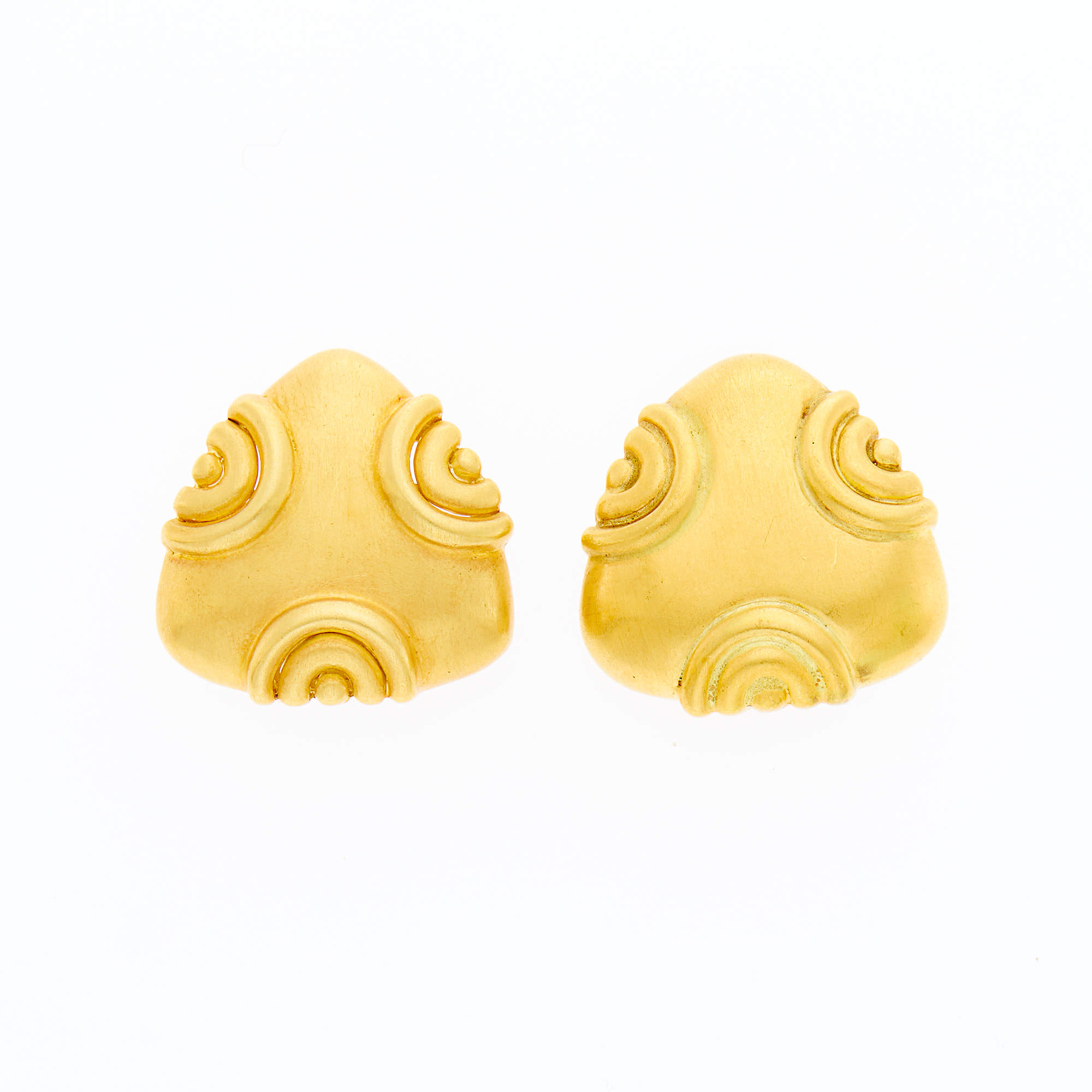 Lot image - Pair of Gold Earclips
