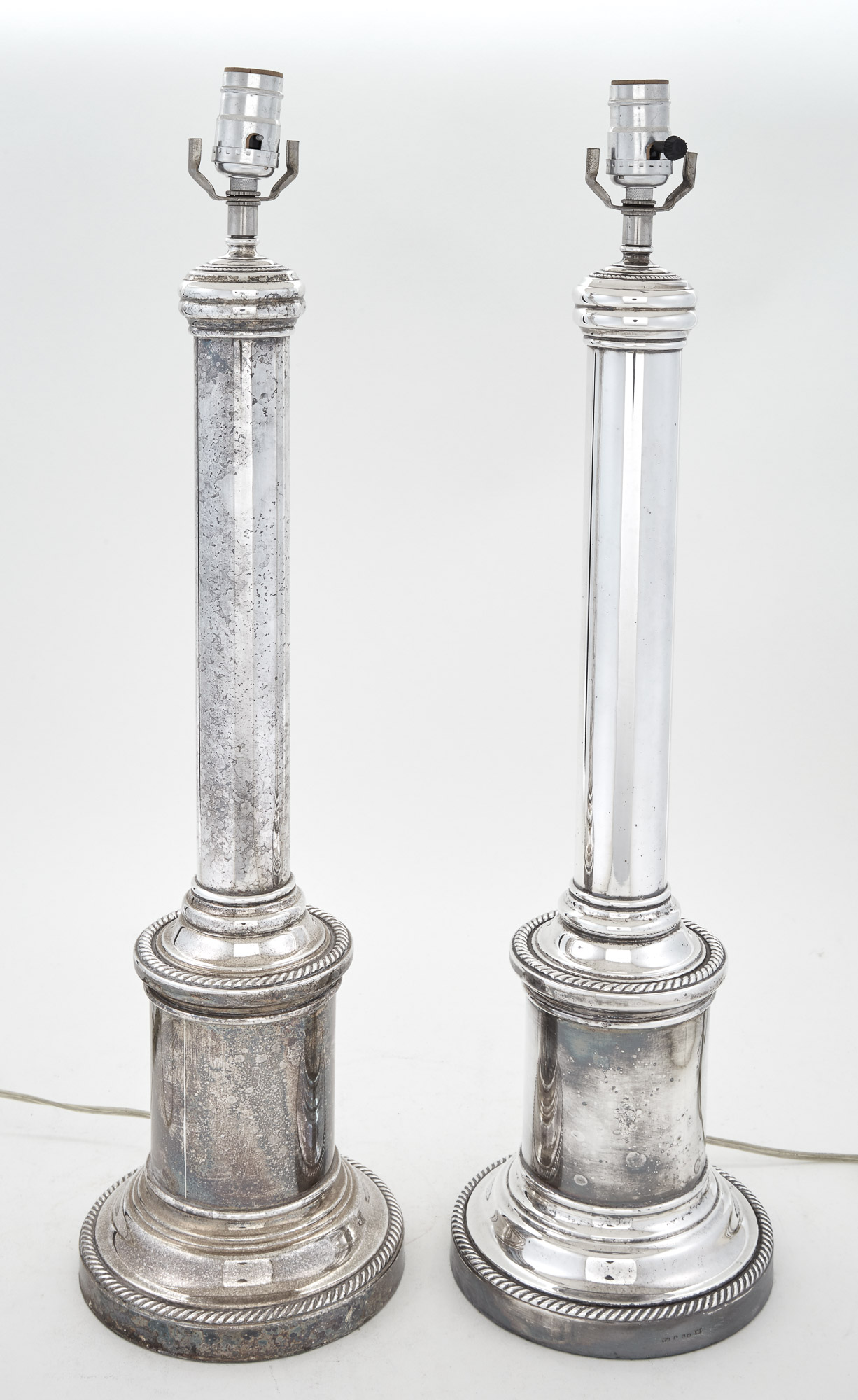 Lot image - Pair of Silver Plated Lamps
