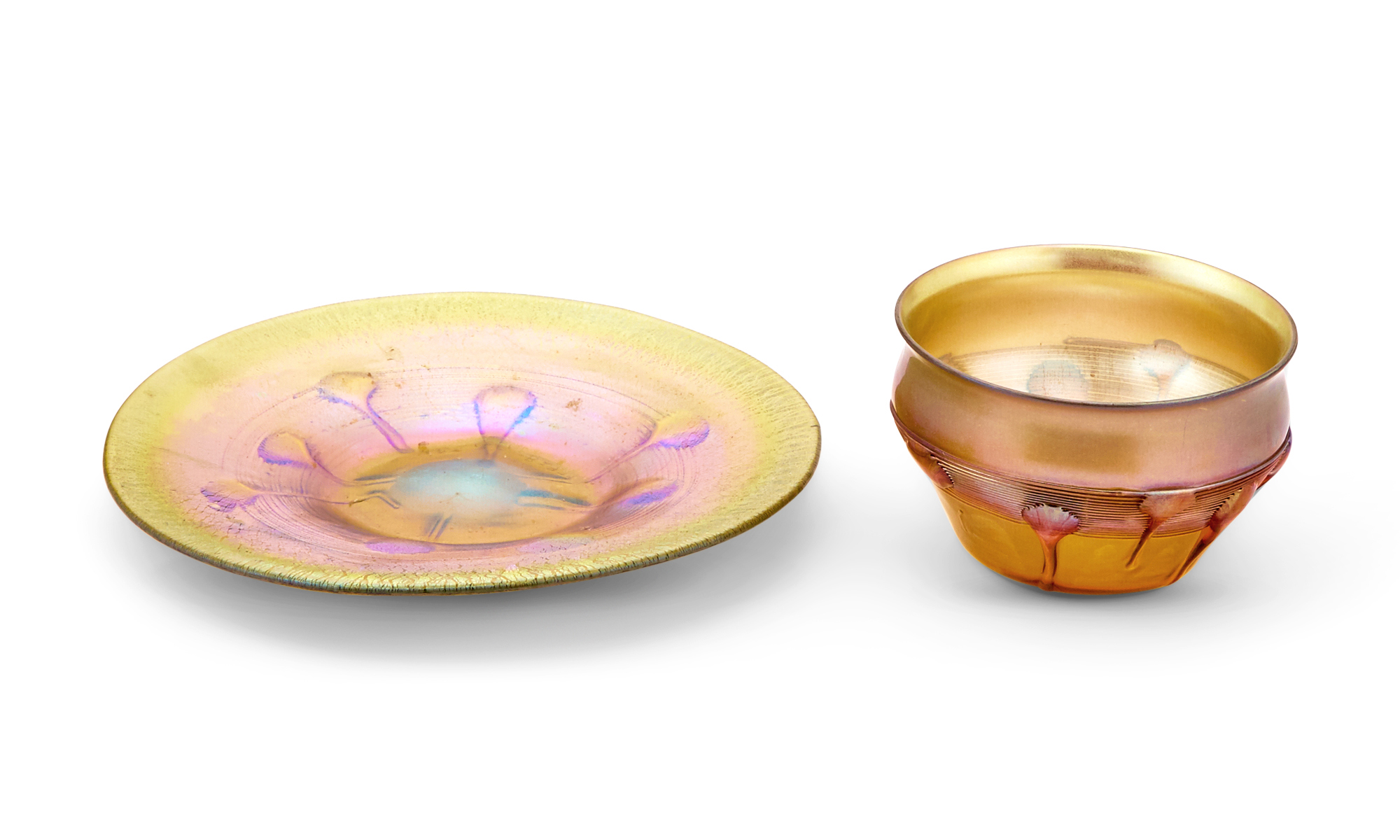 Lot image - Tiffany Gold Favrile Glass Bowl with Underplate