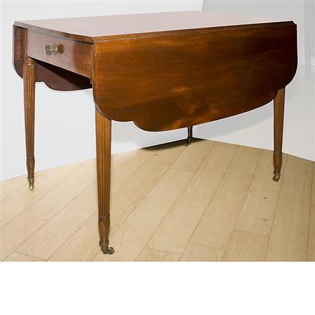Lot image - Federal Mahogany Pembroke Table
