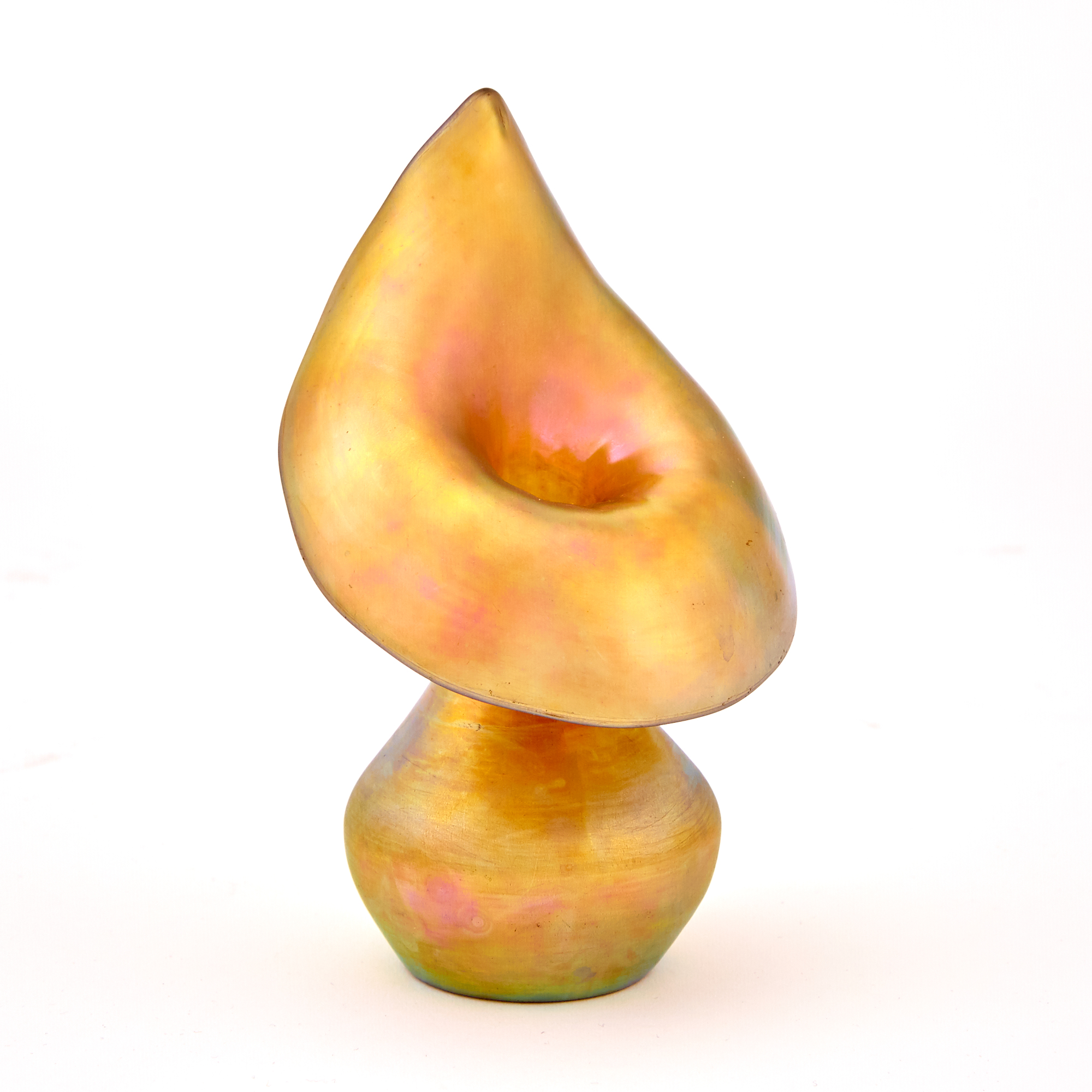 Lot image - Carder Steuben Art Nouveau Gold Aurene Glass Miniature Jack-in-the-Pulpit Vase