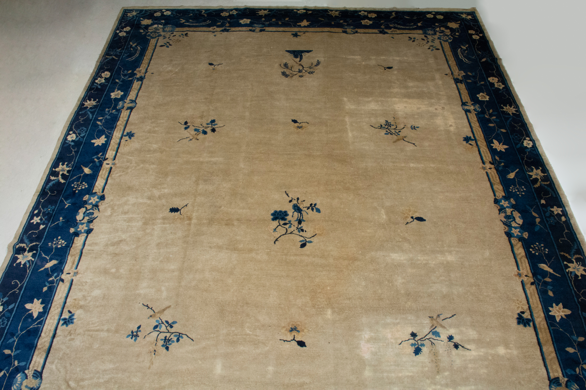 Lot image - Peking Chinese Carpet