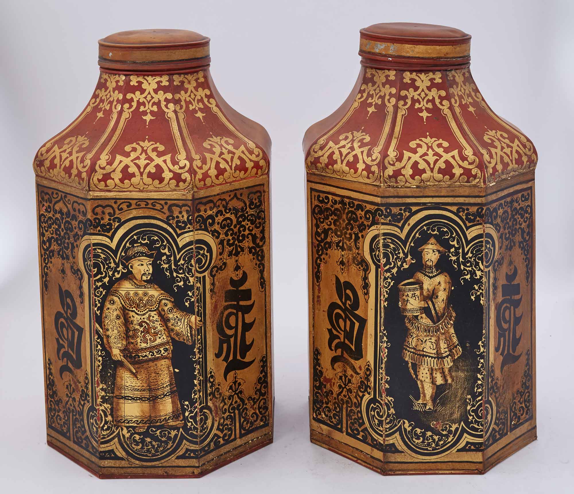 Lot image - Pair of Chinoiserie Decorated Tôle Peinte Tea Canisters
