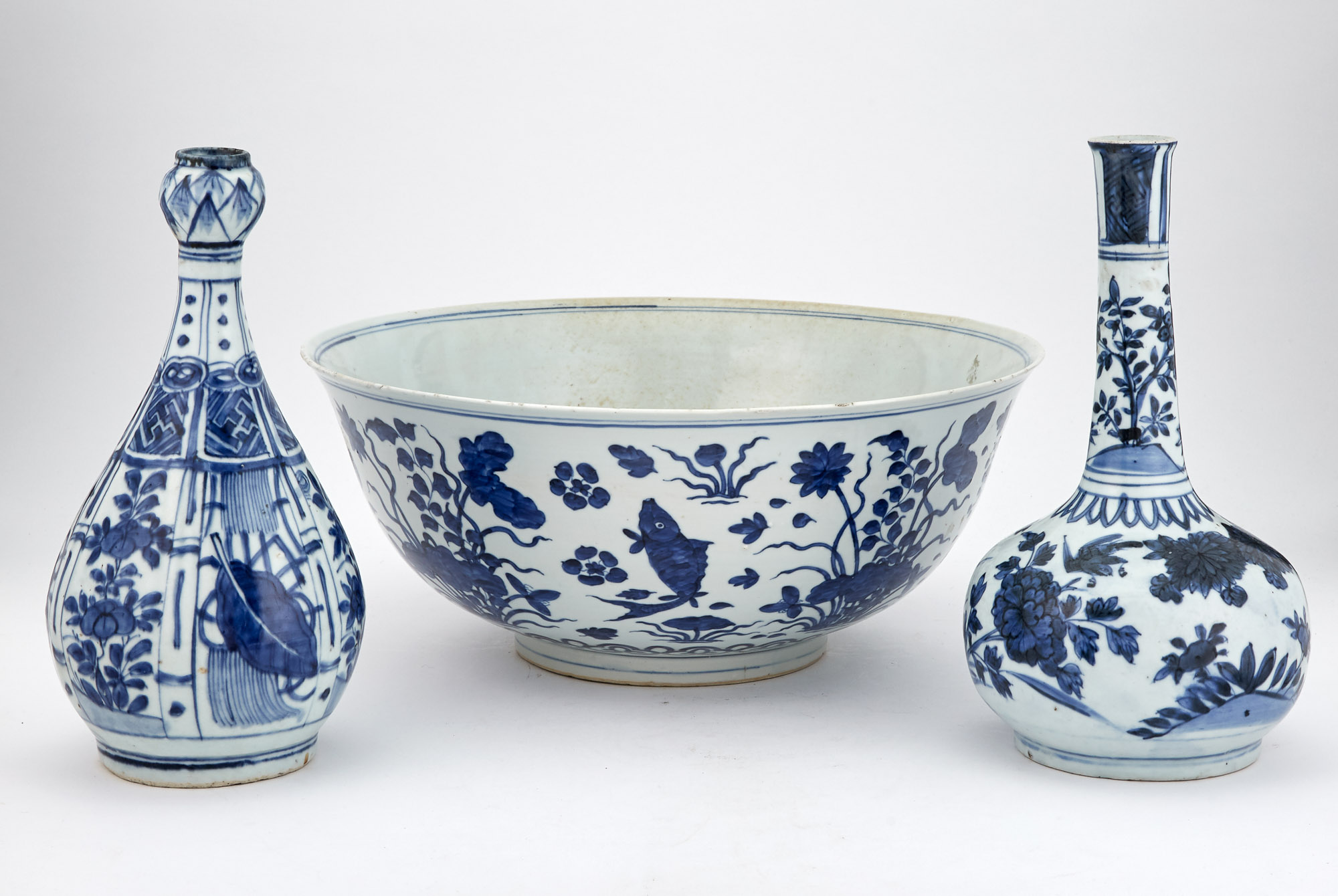 Lot image - Group of Chinese Blue and White Porcelain Articles