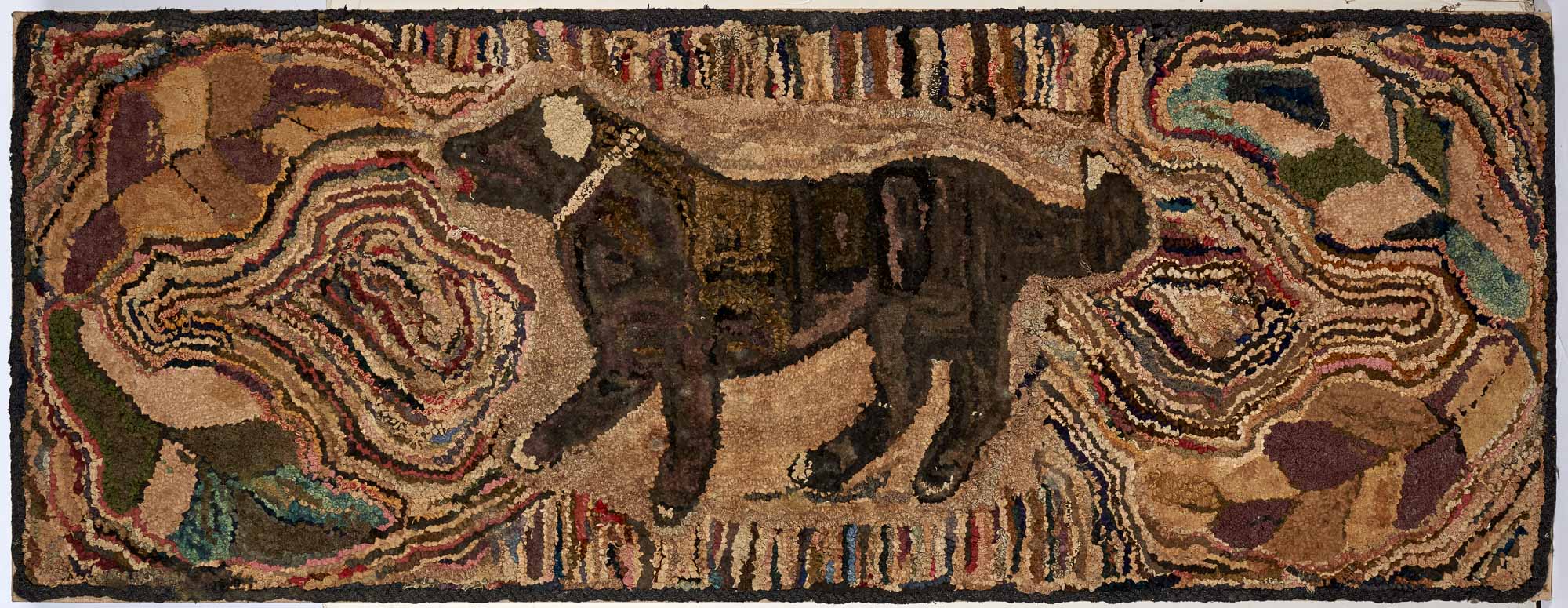 Lot image - Hooked Rug