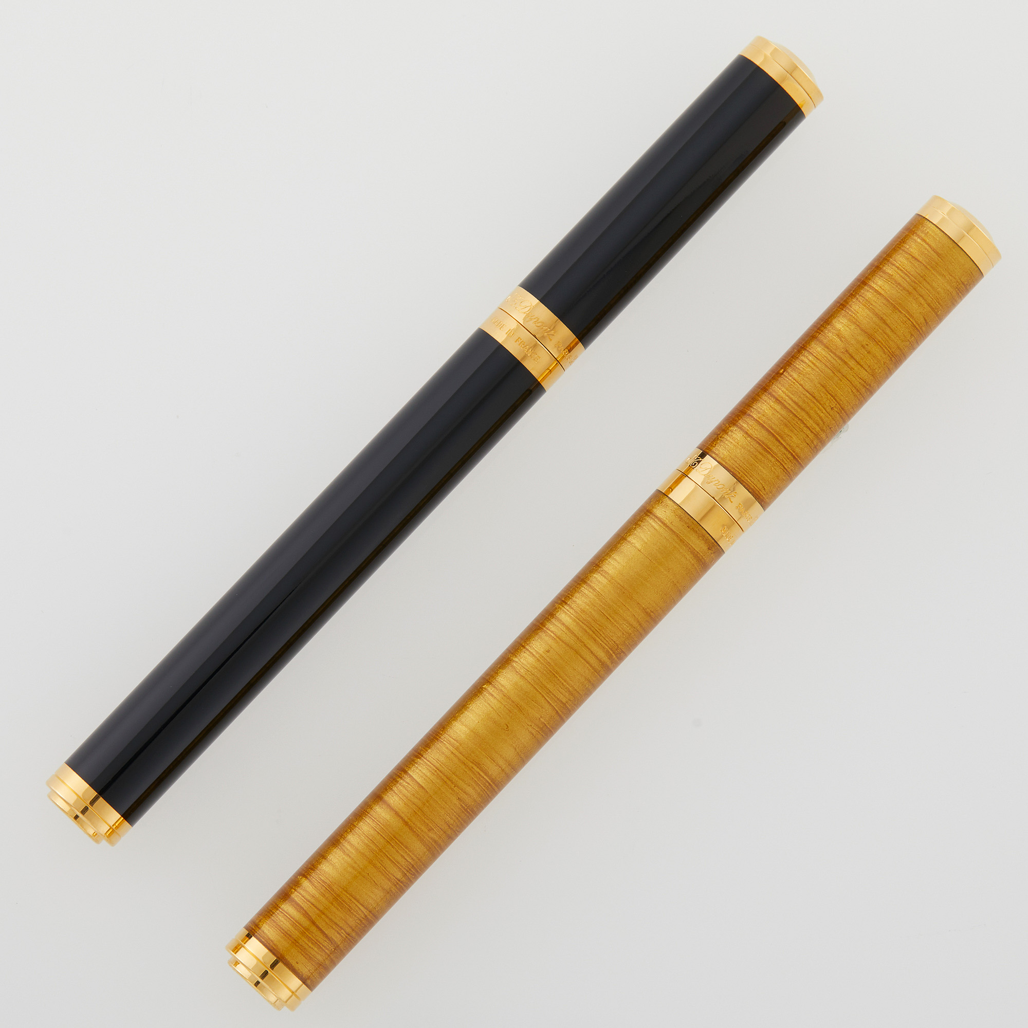 Lot image - S.T.Dupont Ladies Luxury Writing Instruments