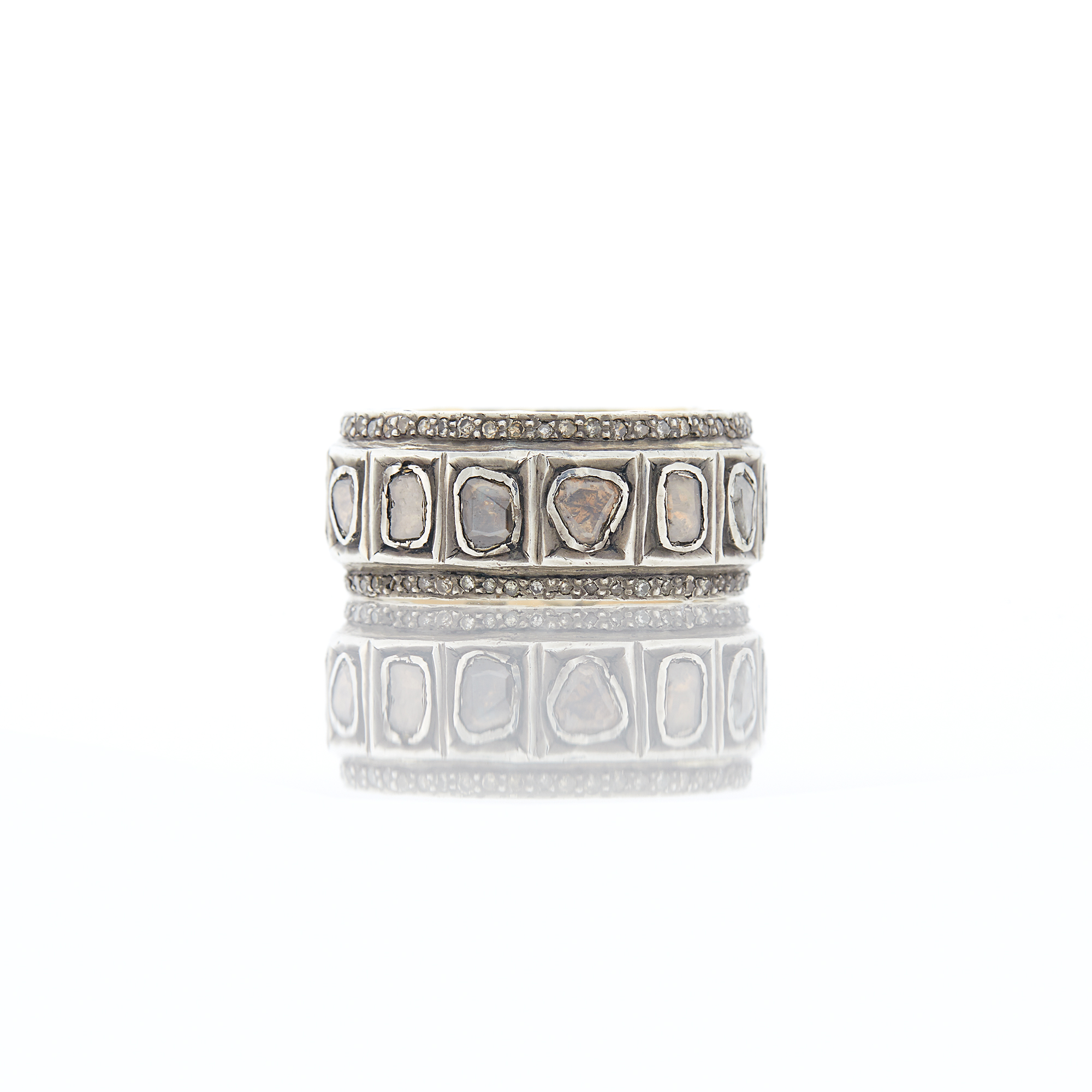 Lot image - Indian Platinum, Gold, Colored Diamond and Diamond Band Ring