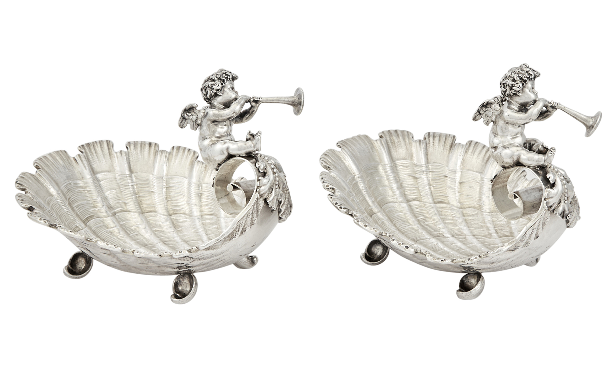 Lot image - Pair of Continental Sterling Silver Dishes