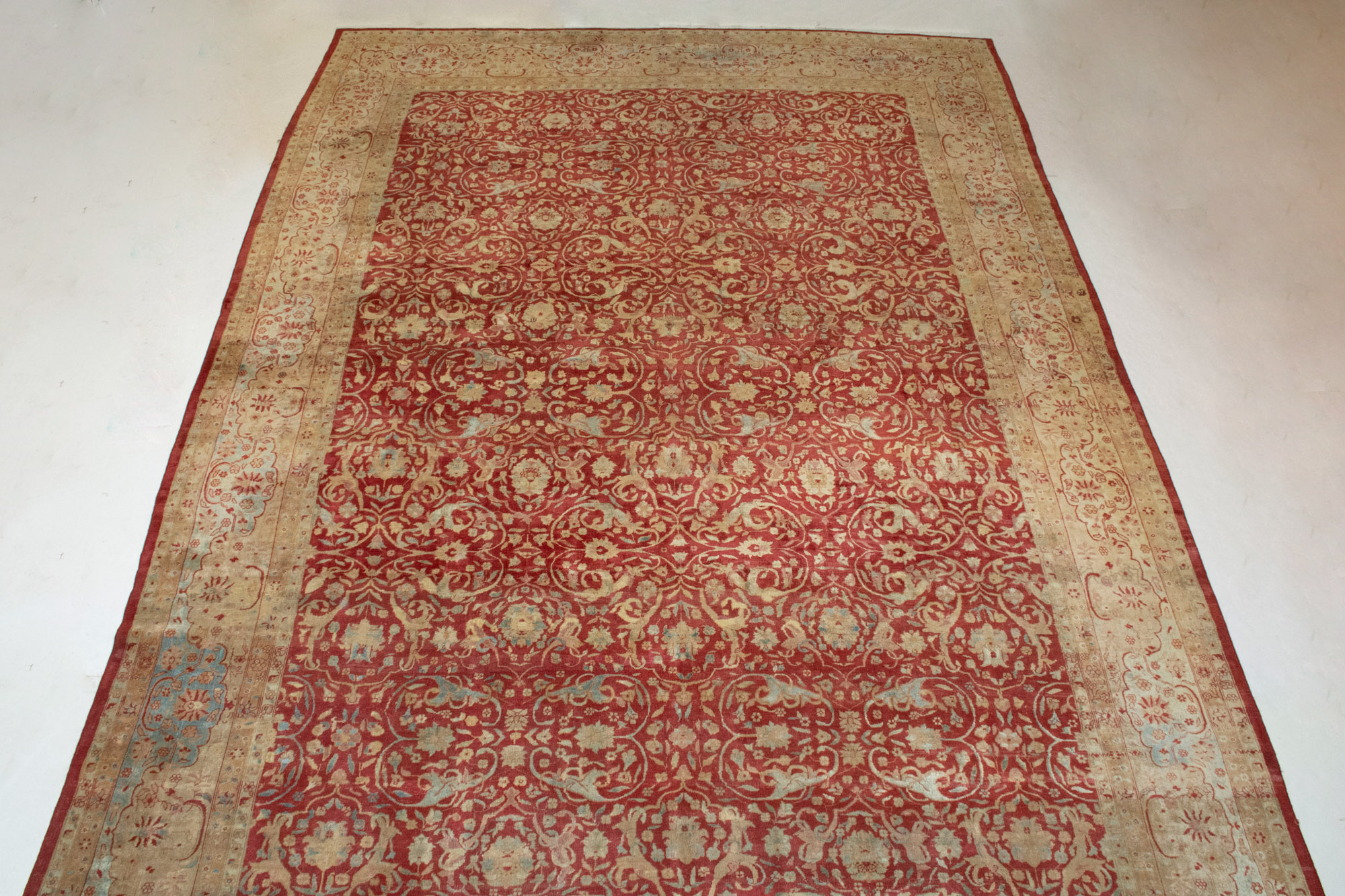 Lot image - Hereke Carpet
