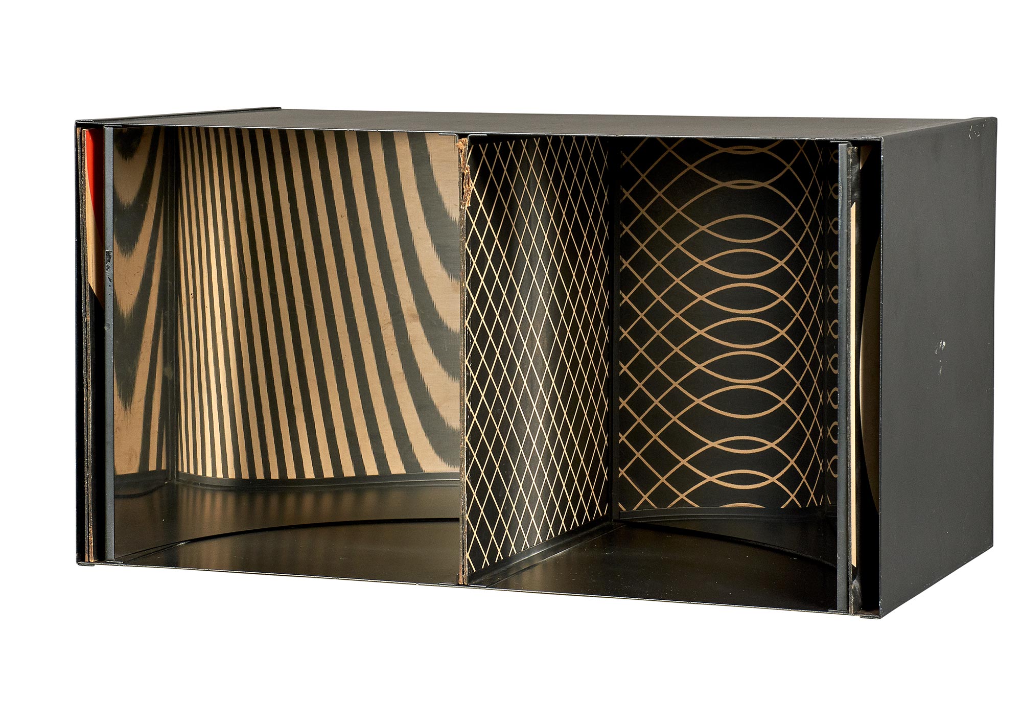 Lot image - Julio Le Parc (b. 1928)