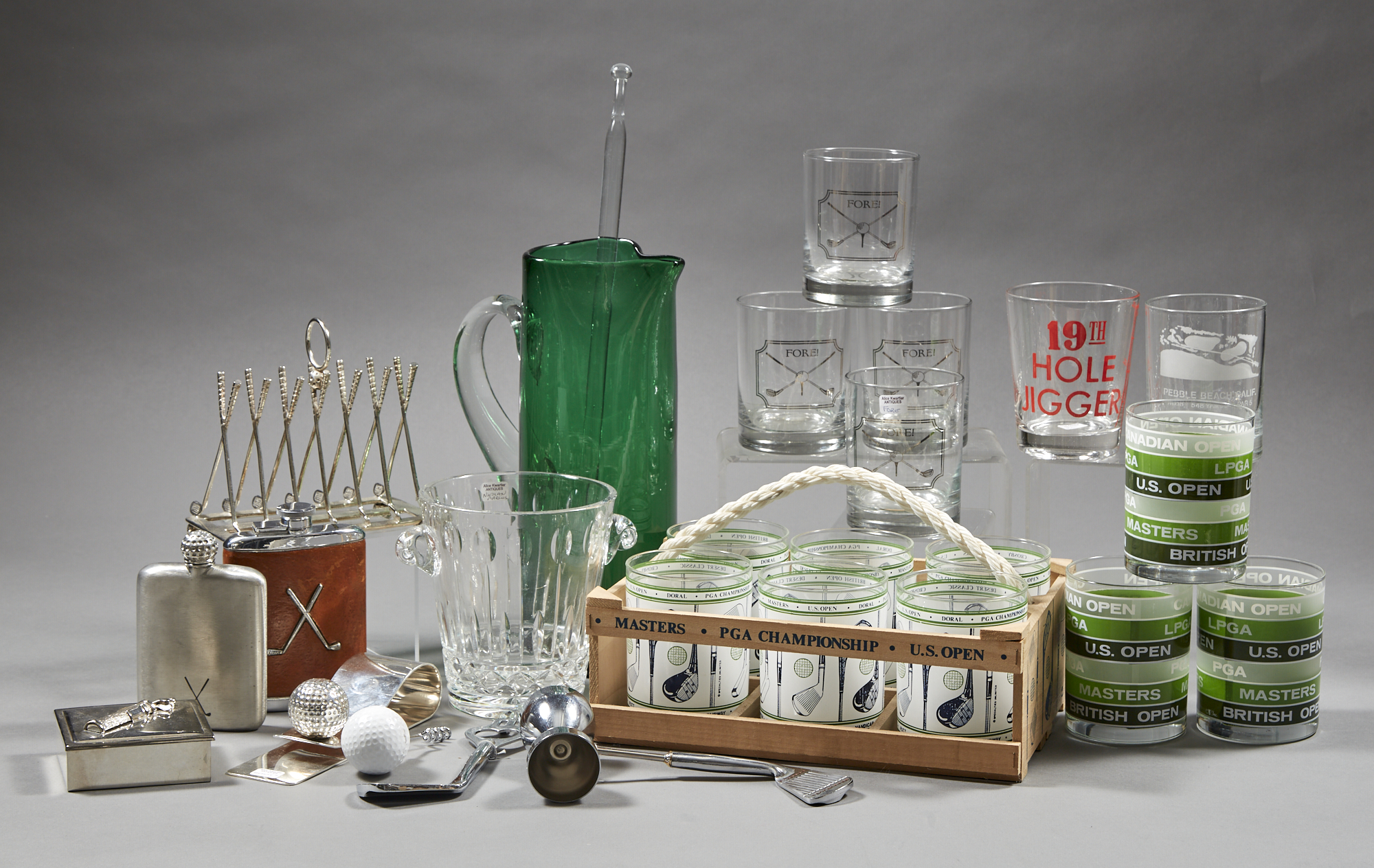 Lot image - Group of Golf-Related Barware
