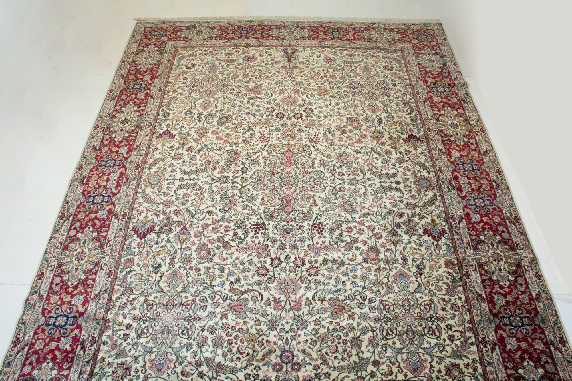 Lot image - Benlian Tabriz Carpet