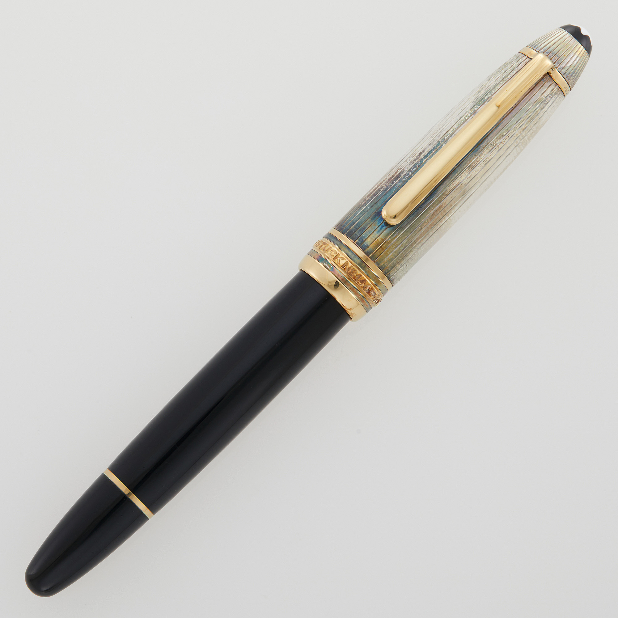 Lot image - Montblanc Meisterstück Solitaire Doué Fountain Pen