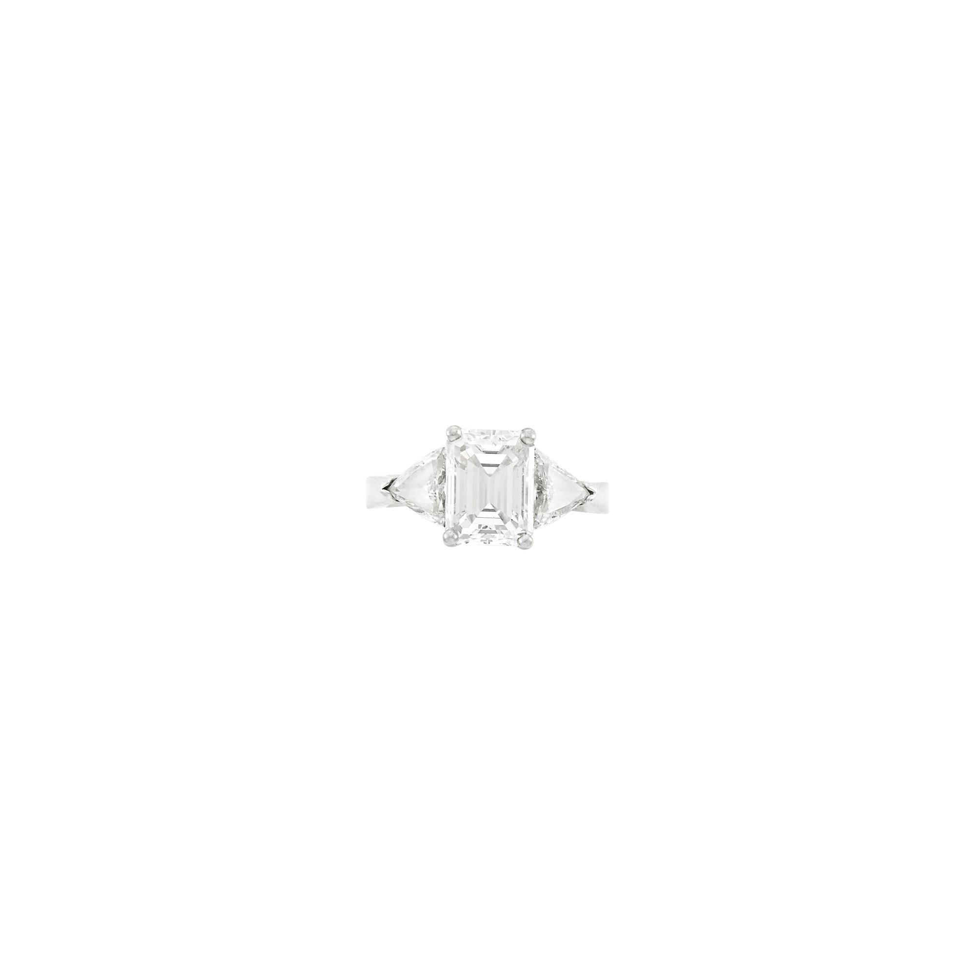 Lot image - Platinum and Diamond Ring