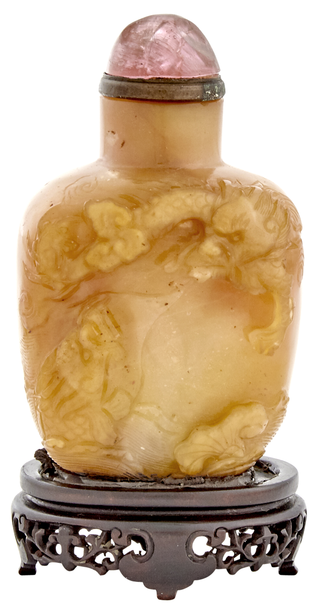 Lot image - A Chinese Carnelian Snuff Bottle