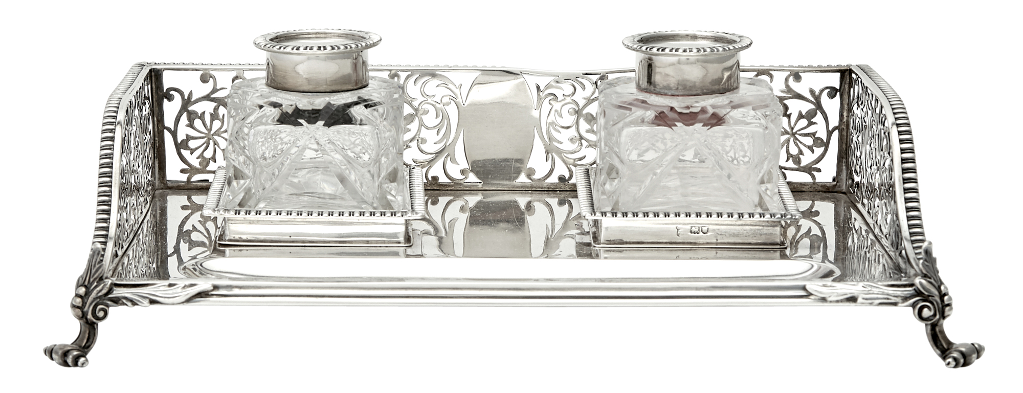 Lot image - Edward VII Sterling Silver Inkstand