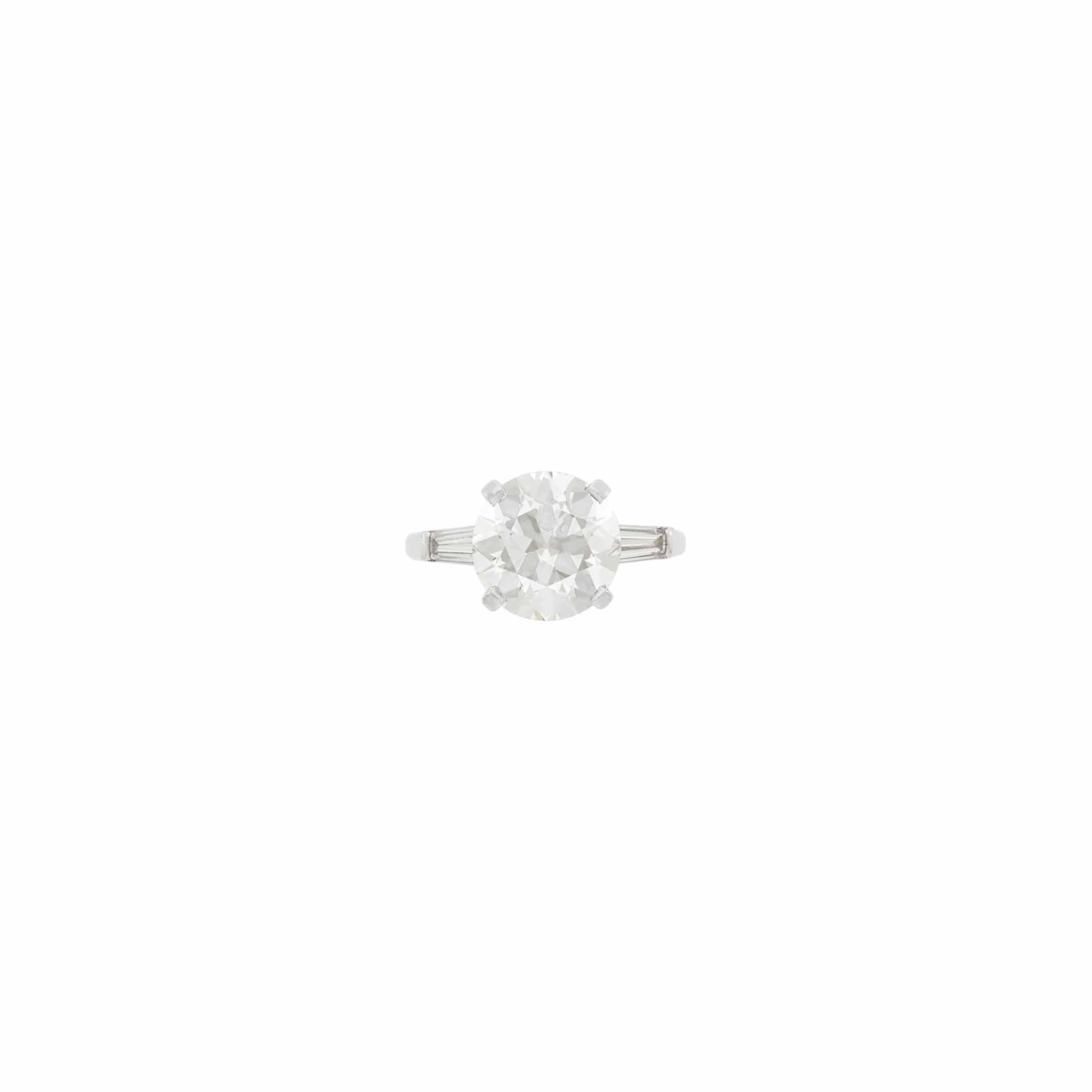 Lot image - Platinum and Diamond Ring