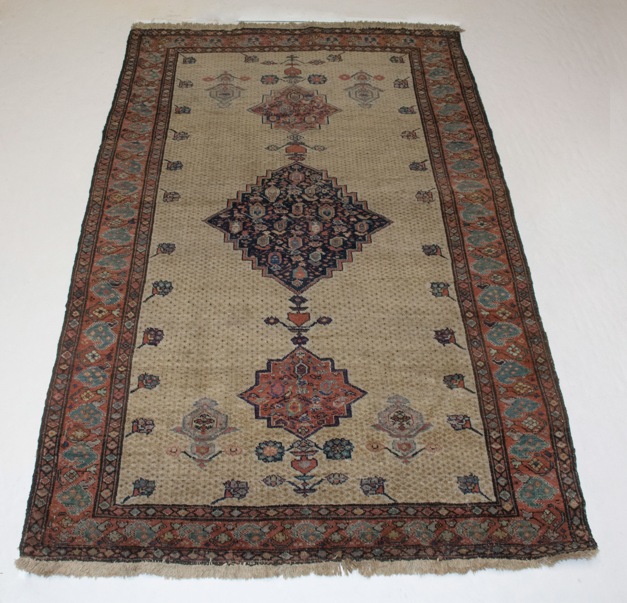 Lot image - Fereghan Rug