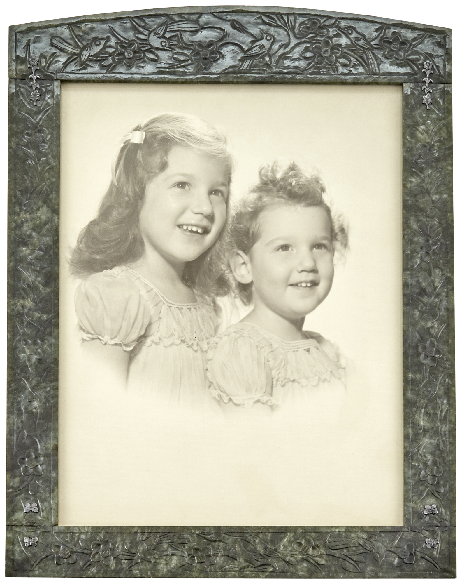 Lot image - A Spinach Jade and Japanese Silver-Embellished Frame by Yamanaka & Co.