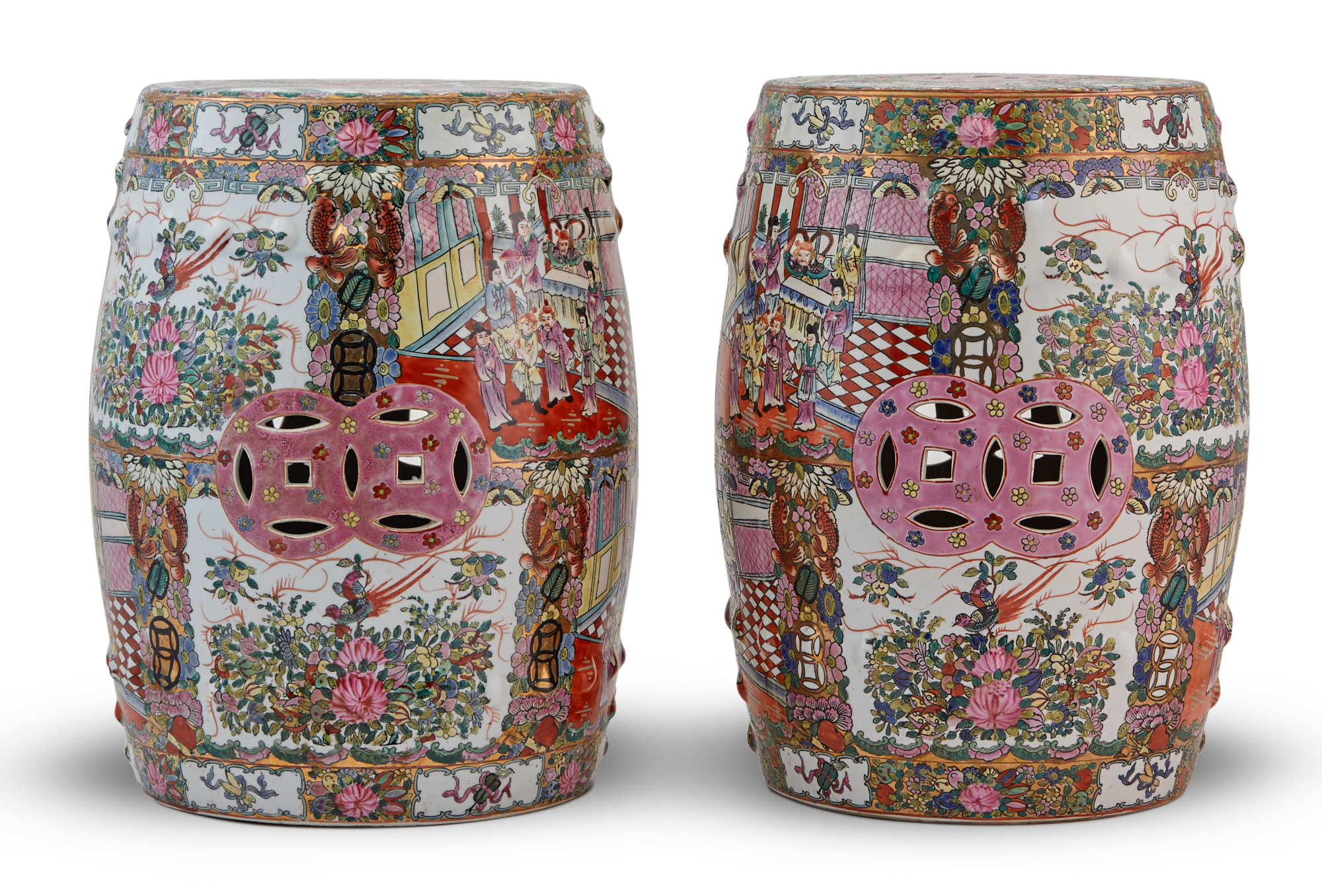 Lot image - Pair of Chinese Rose Medallion Porcelain Barrel Form Garden Seats