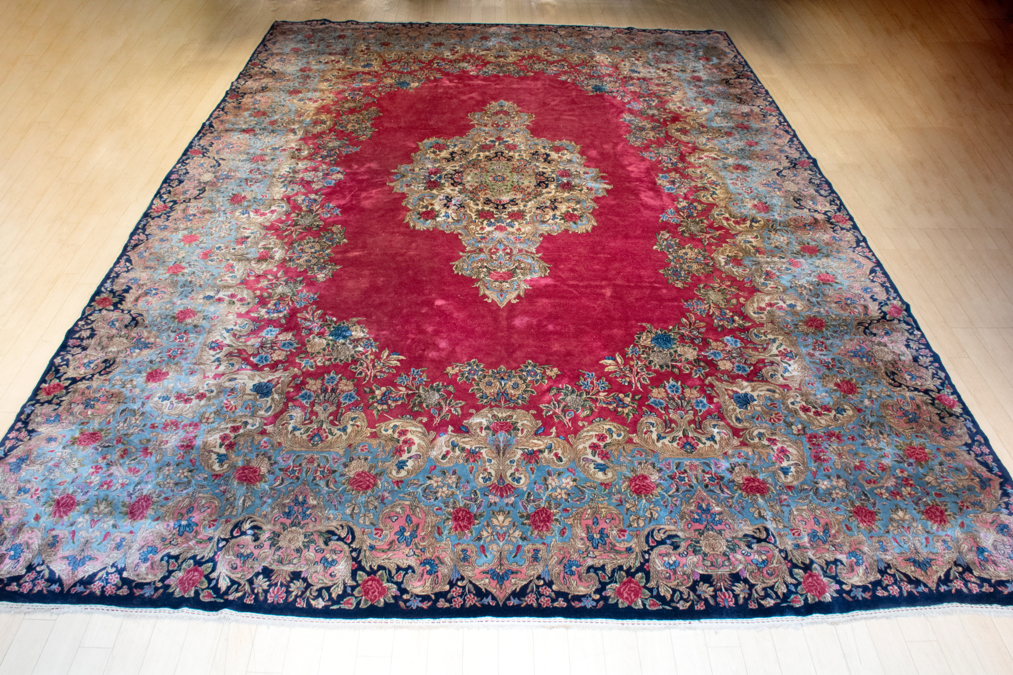 Lot image - Kerman Carpet
