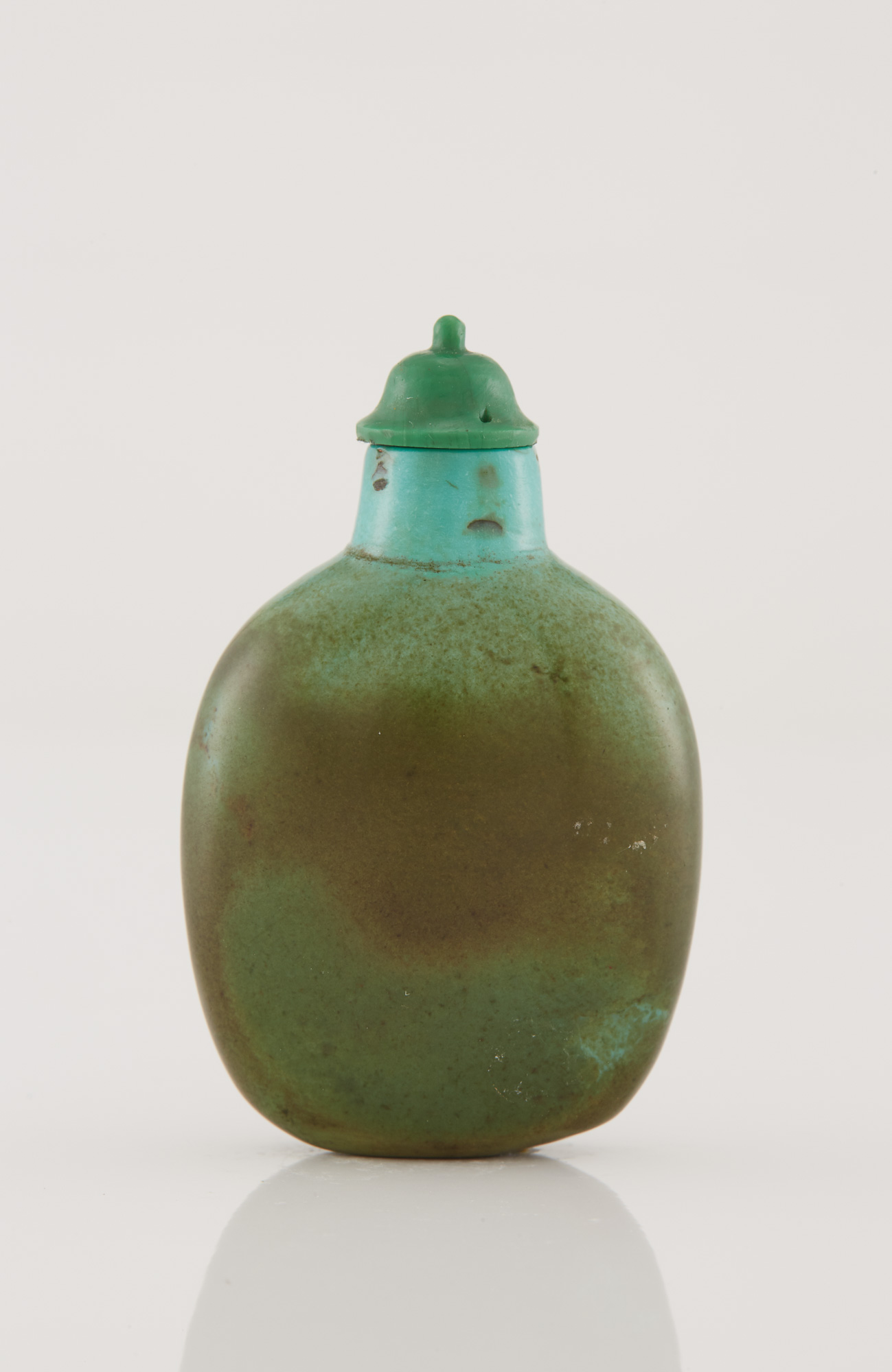 Lot image - Chinese Turquoise Snuff Bottle