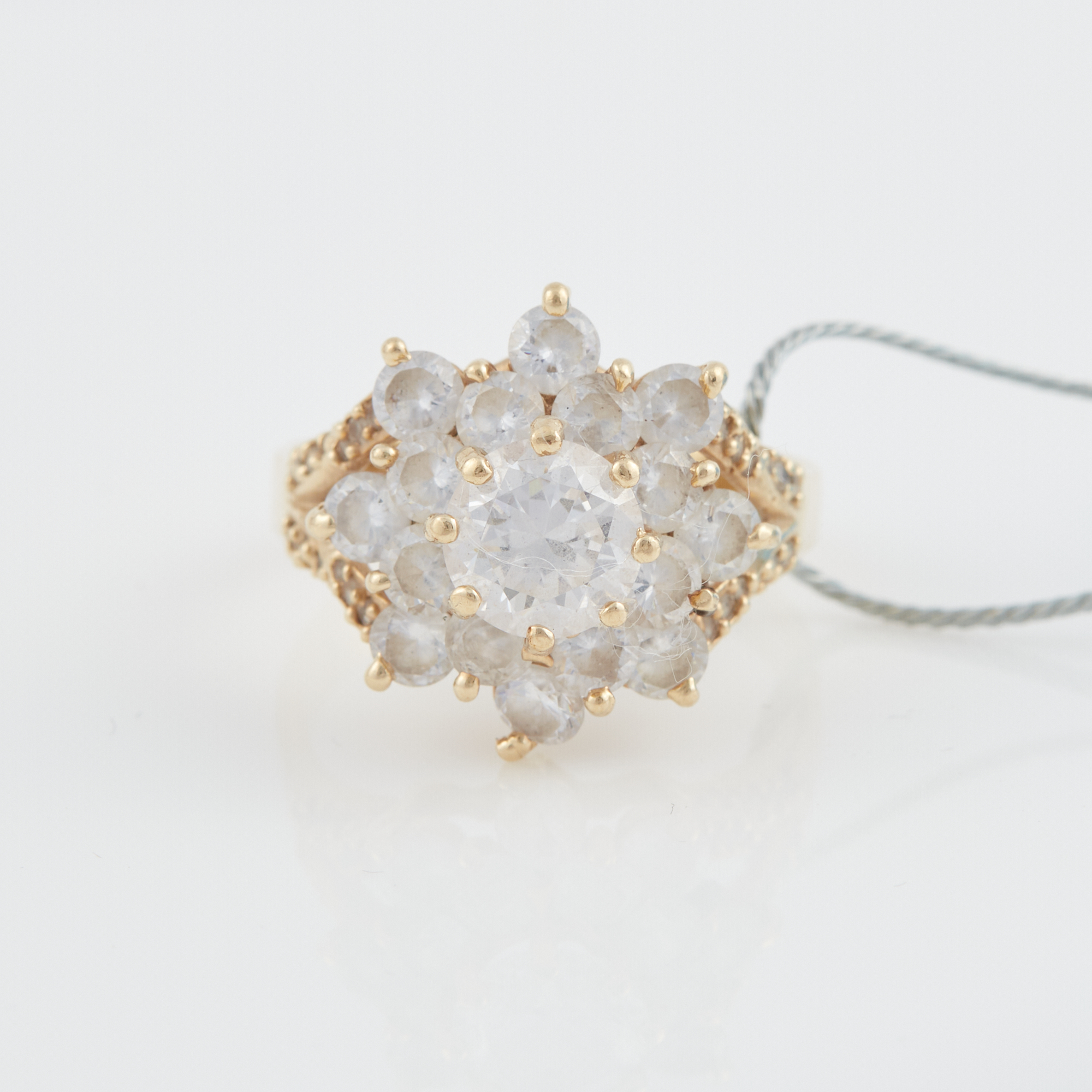 Lot image - Gold and Stone Ring, 14K 4 dwt. all