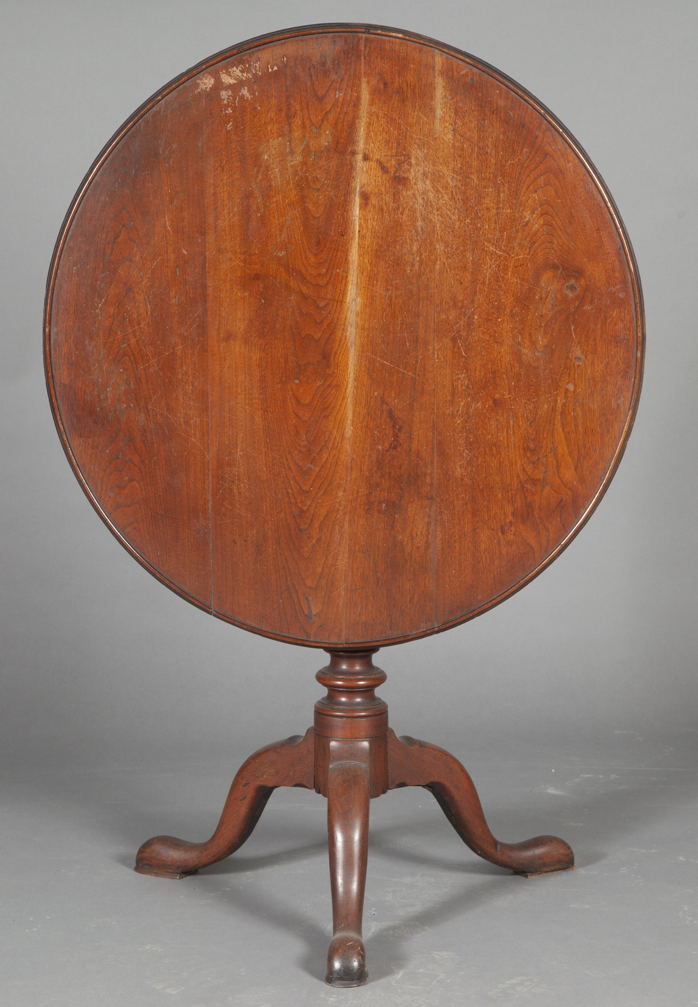Lot image - Chippendale Walnut Tea Table