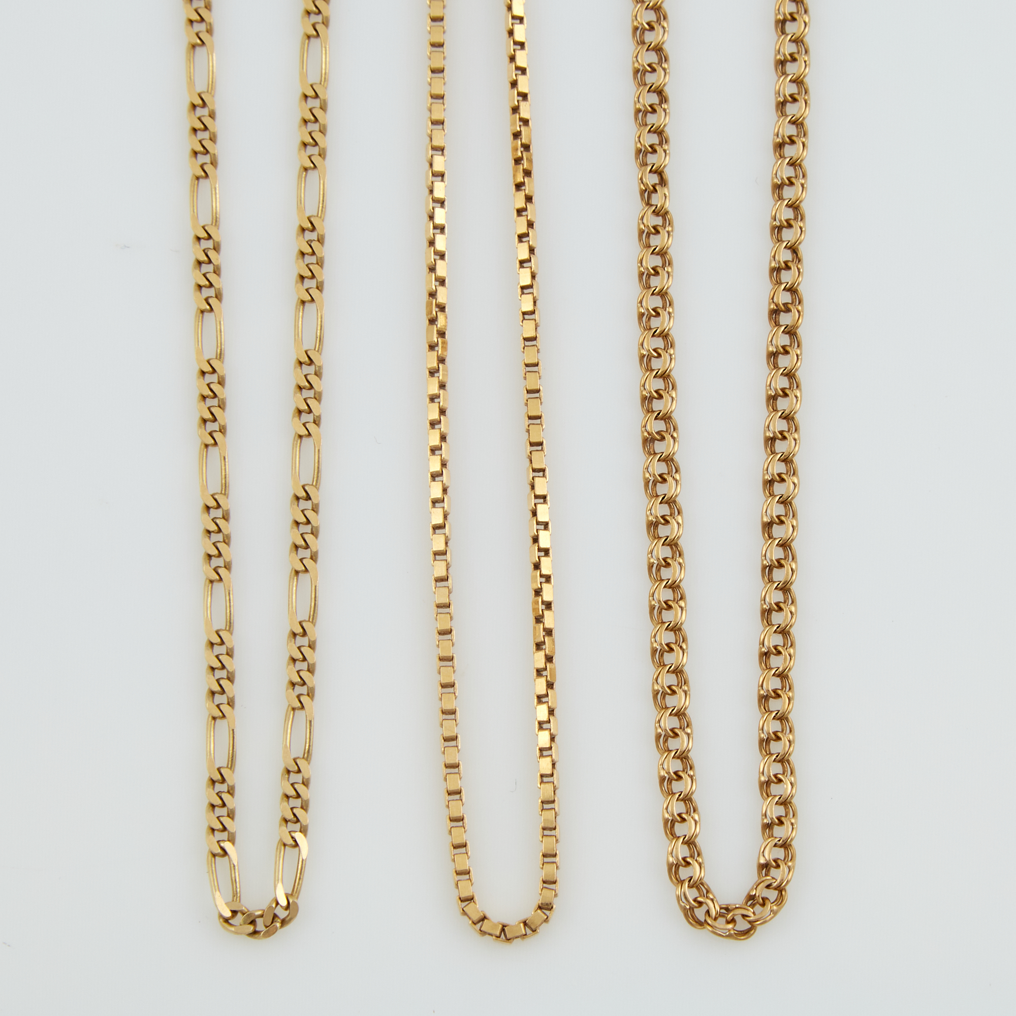 Lot image - Three Gold Neck Chains, 18K 19 dwt. with 14K clasp