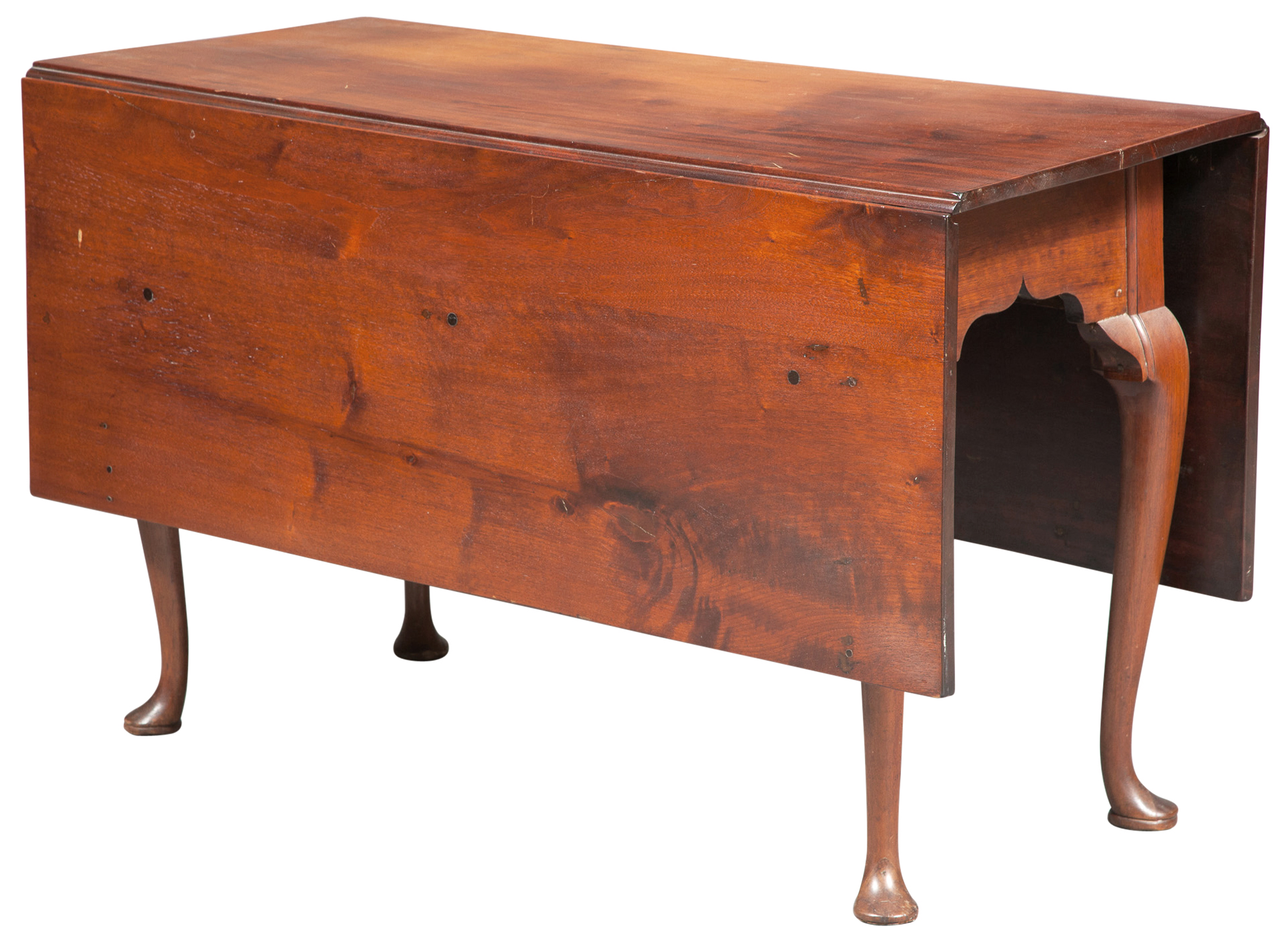 Lot image - Queen Anne Walnut Drop-Leaf Table